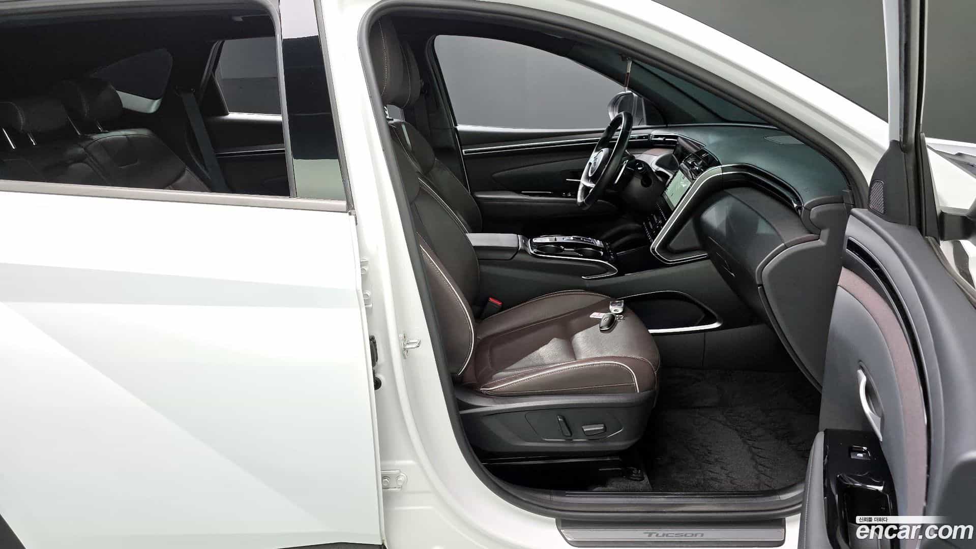 Tucson Hyundai 2021.5-INNER-036