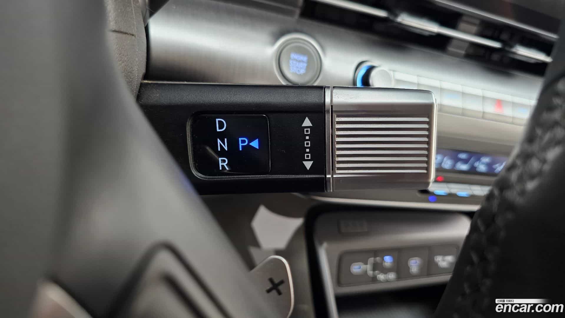 Kona Hyundai 2023.3-INNER-009