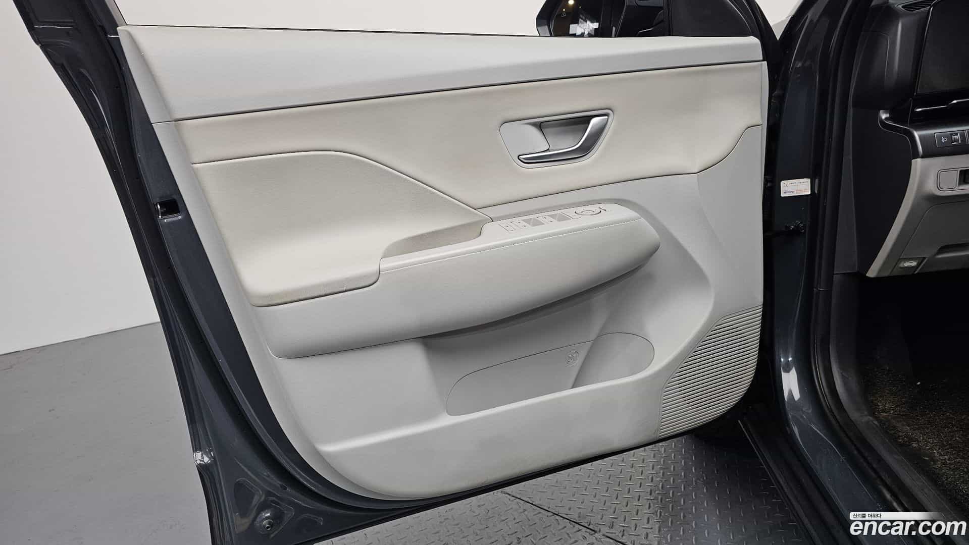 Kona Hyundai 2023.3-INNER-034