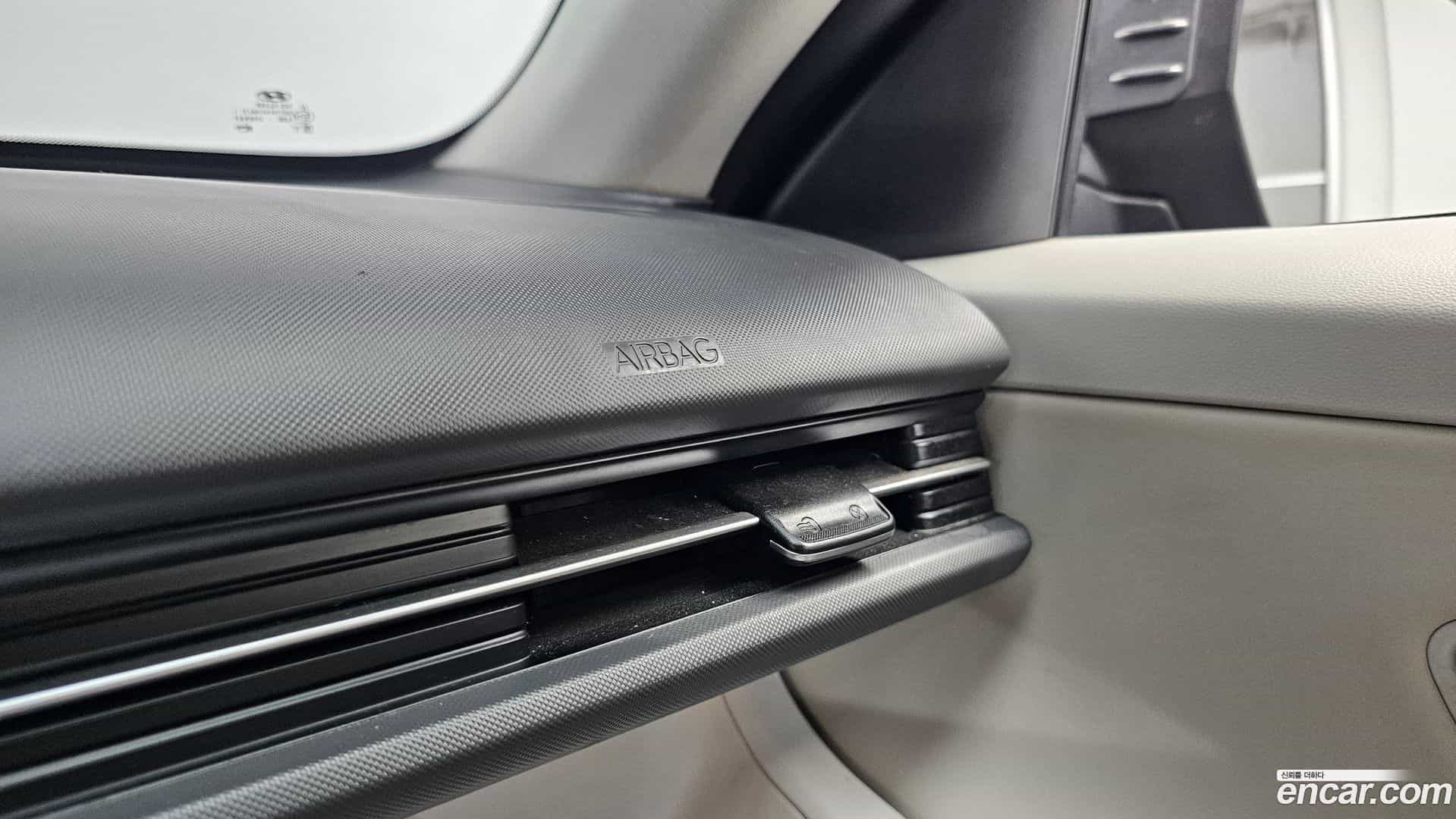 Kona Hyundai 2023.3-OPTION-044