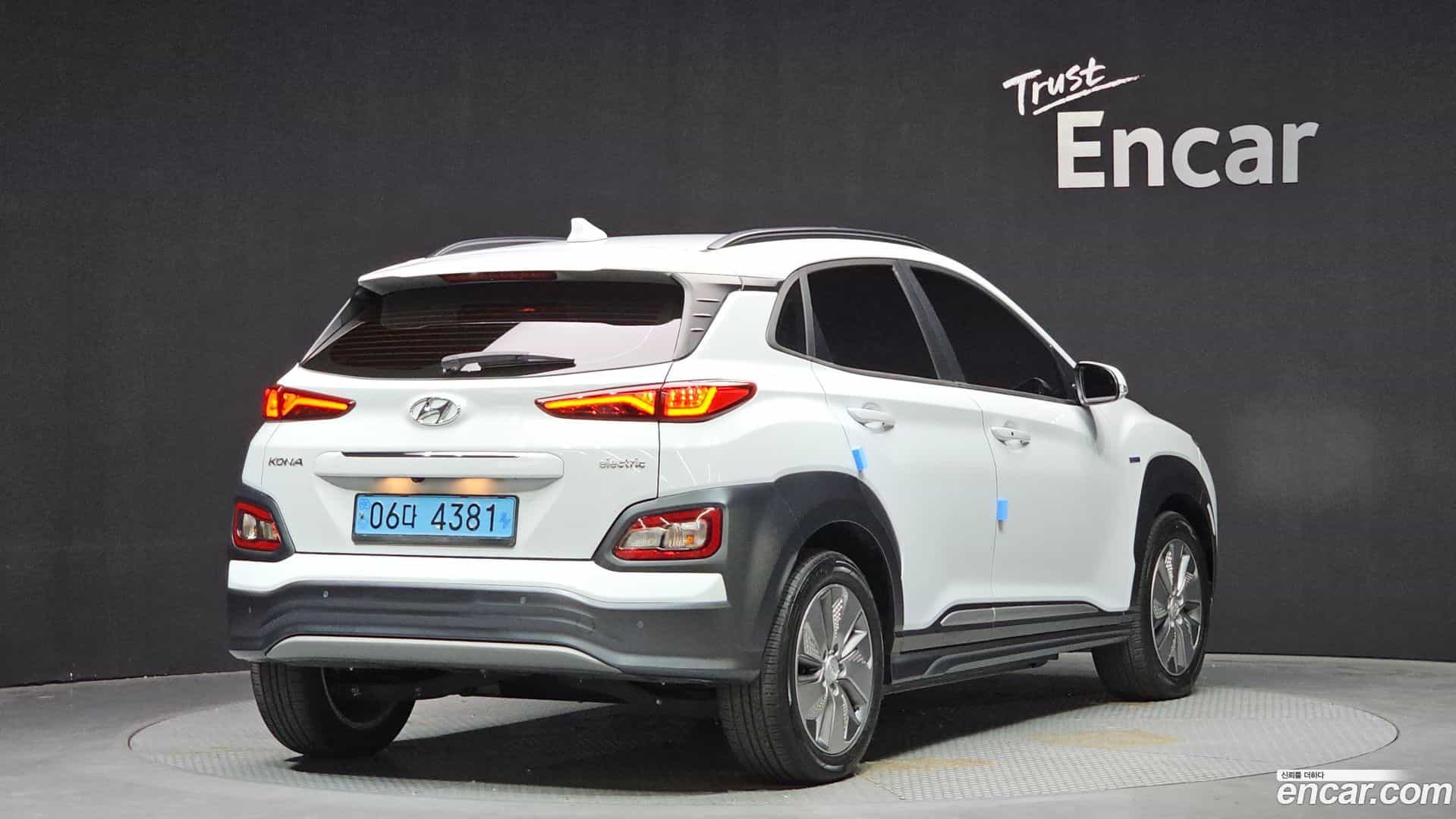 Kona Hyundai 2019.9-OUTER-002