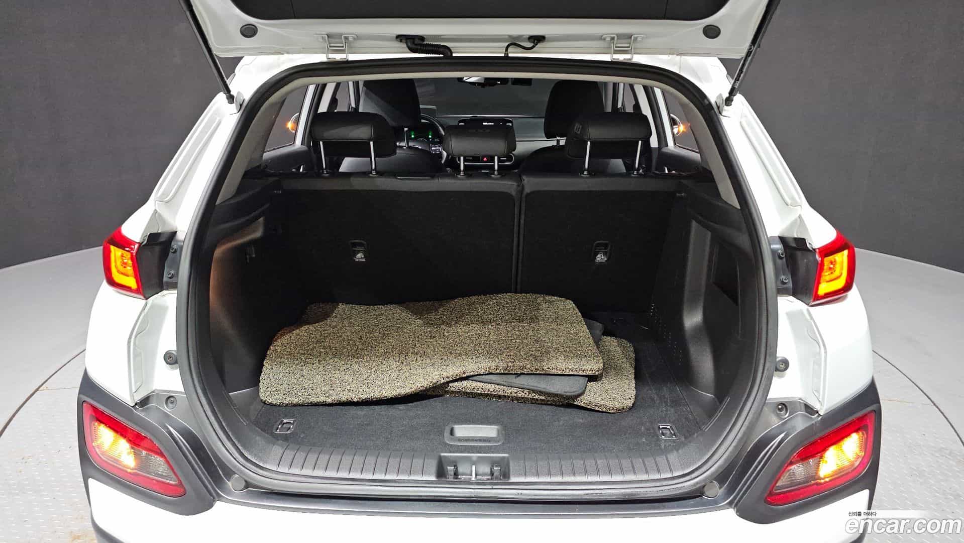 Kona Hyundai 2019.9-OPTION-024