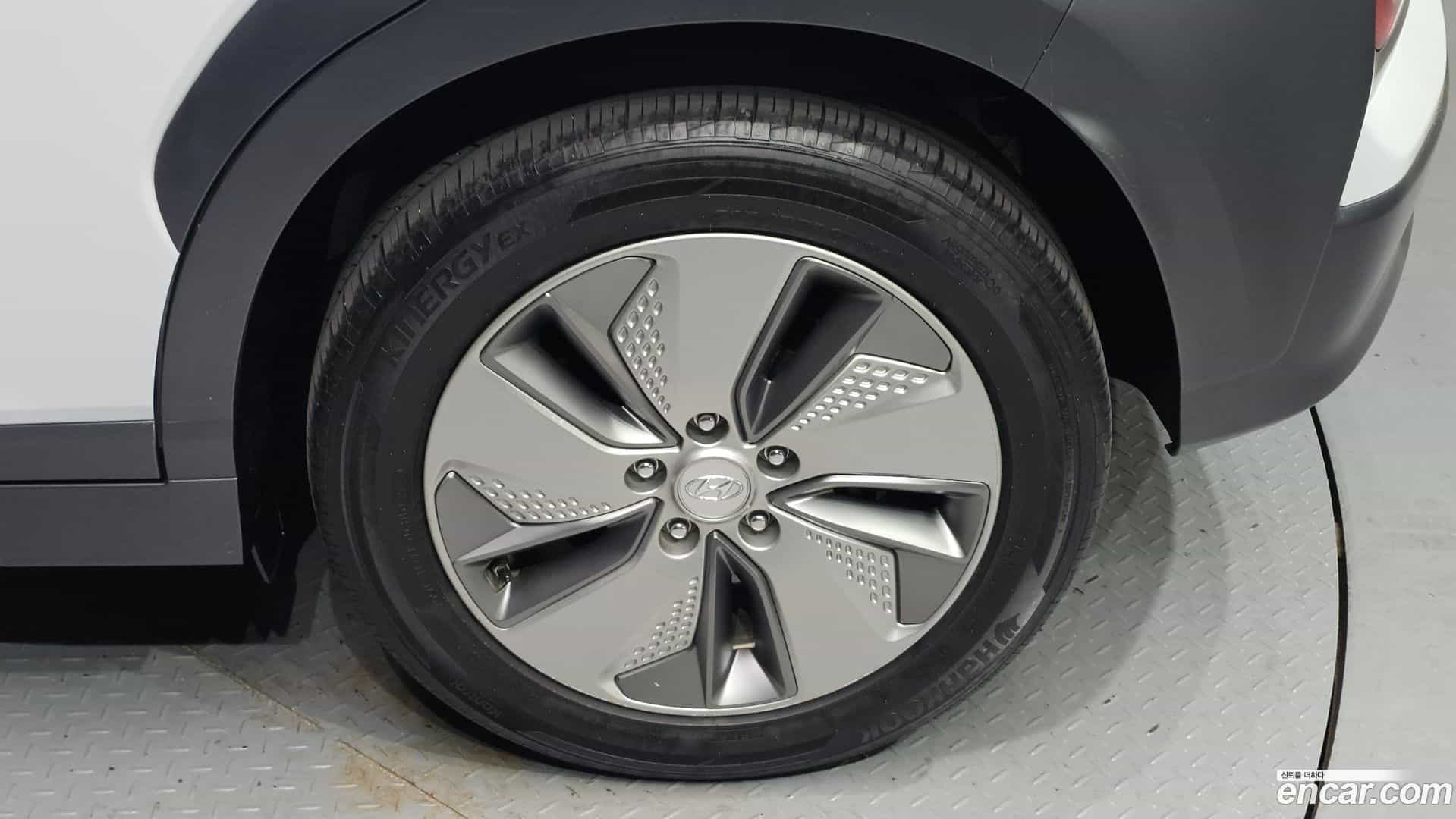 Kona Hyundai 2019.9-OUTER-031