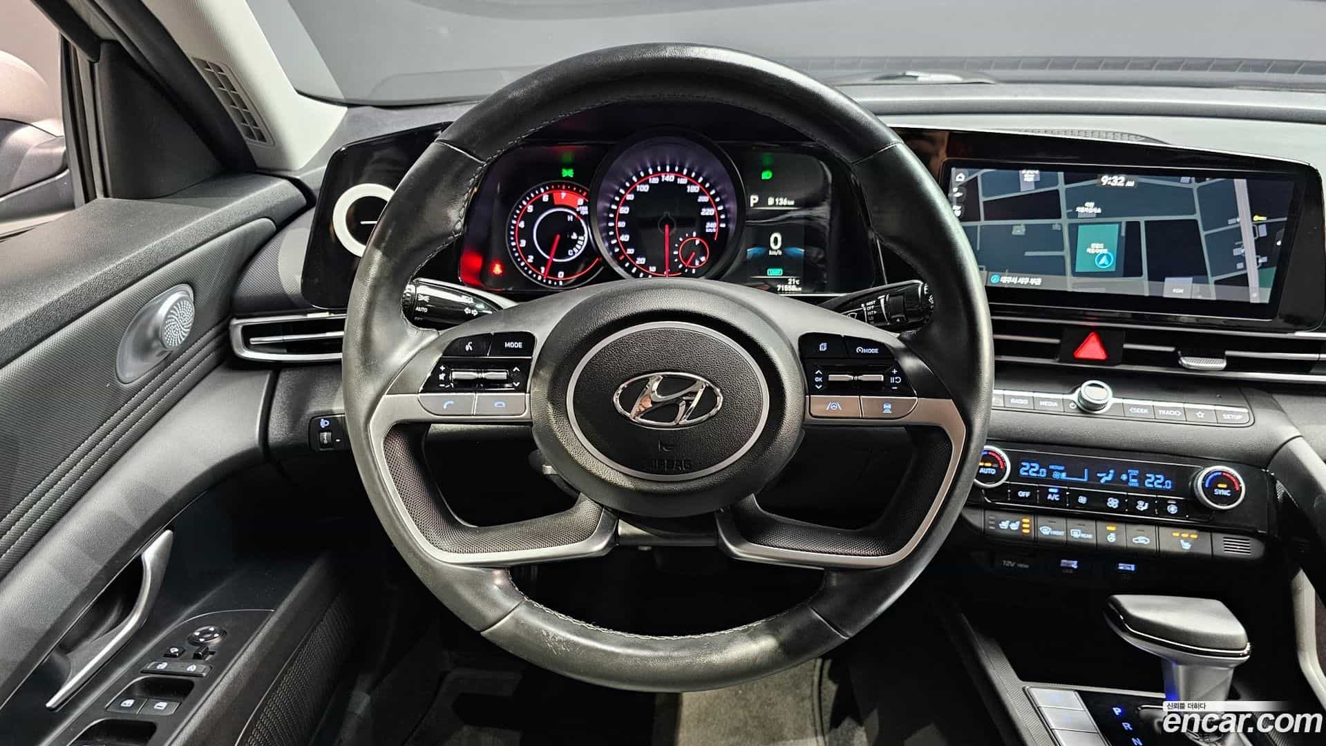 AVANTE Hyundai 2020.5-OPTION-019