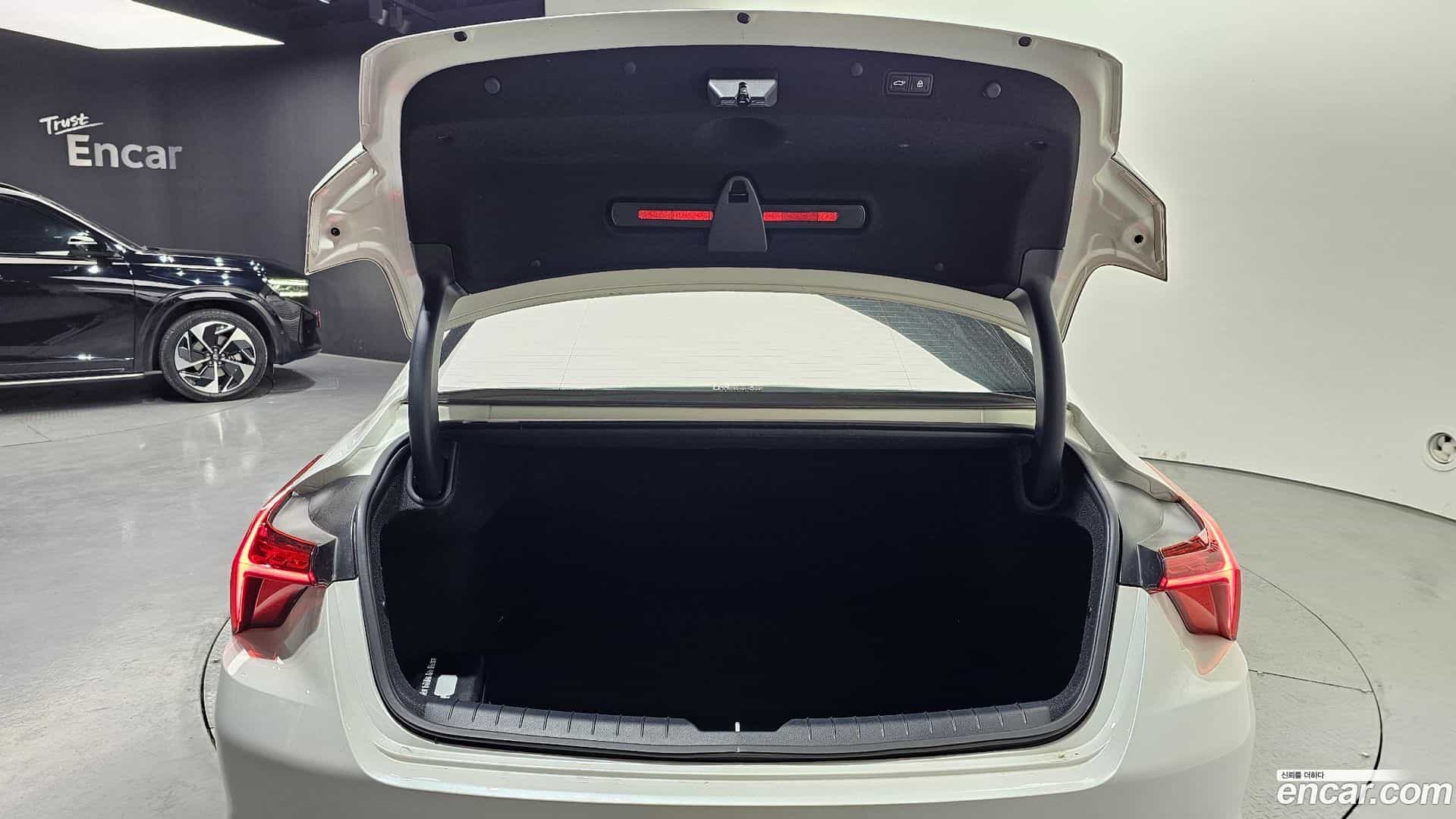 K8 Kia 2022.4-OPTION-024