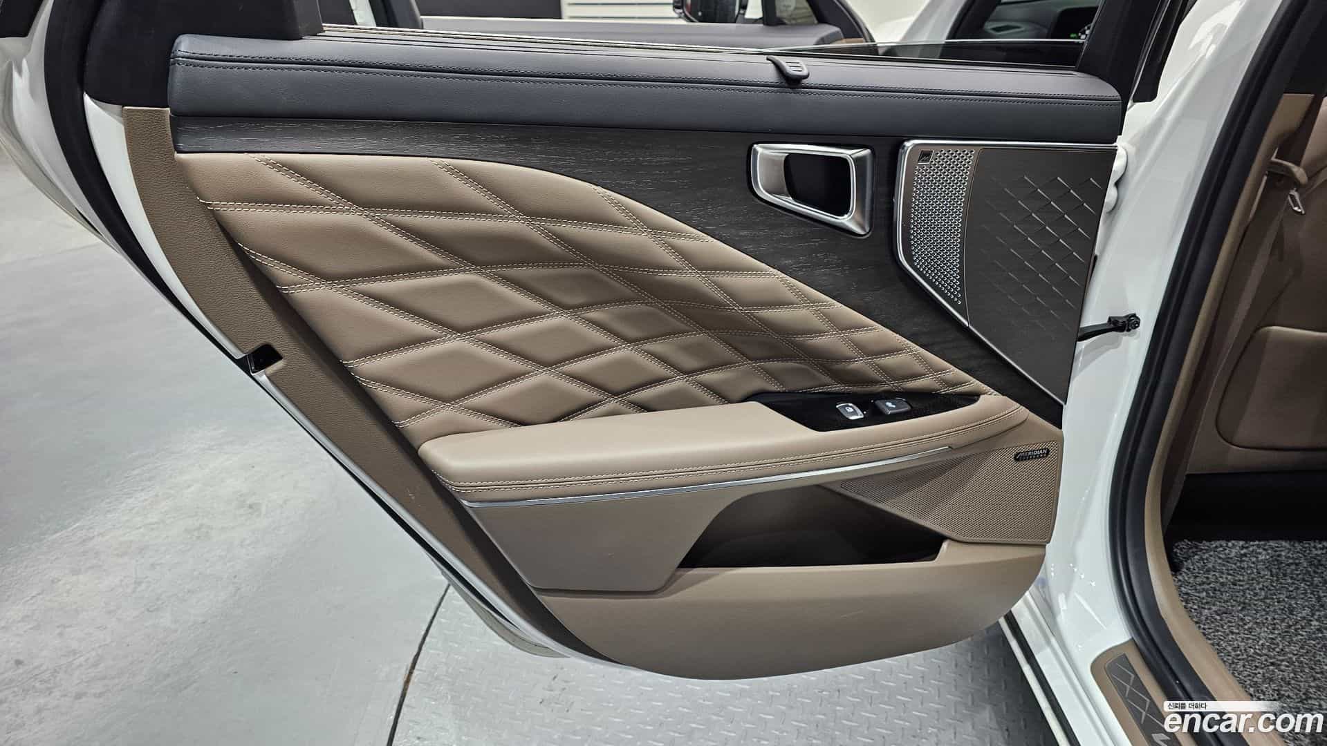K8 Kia 2022.4-INNER-035