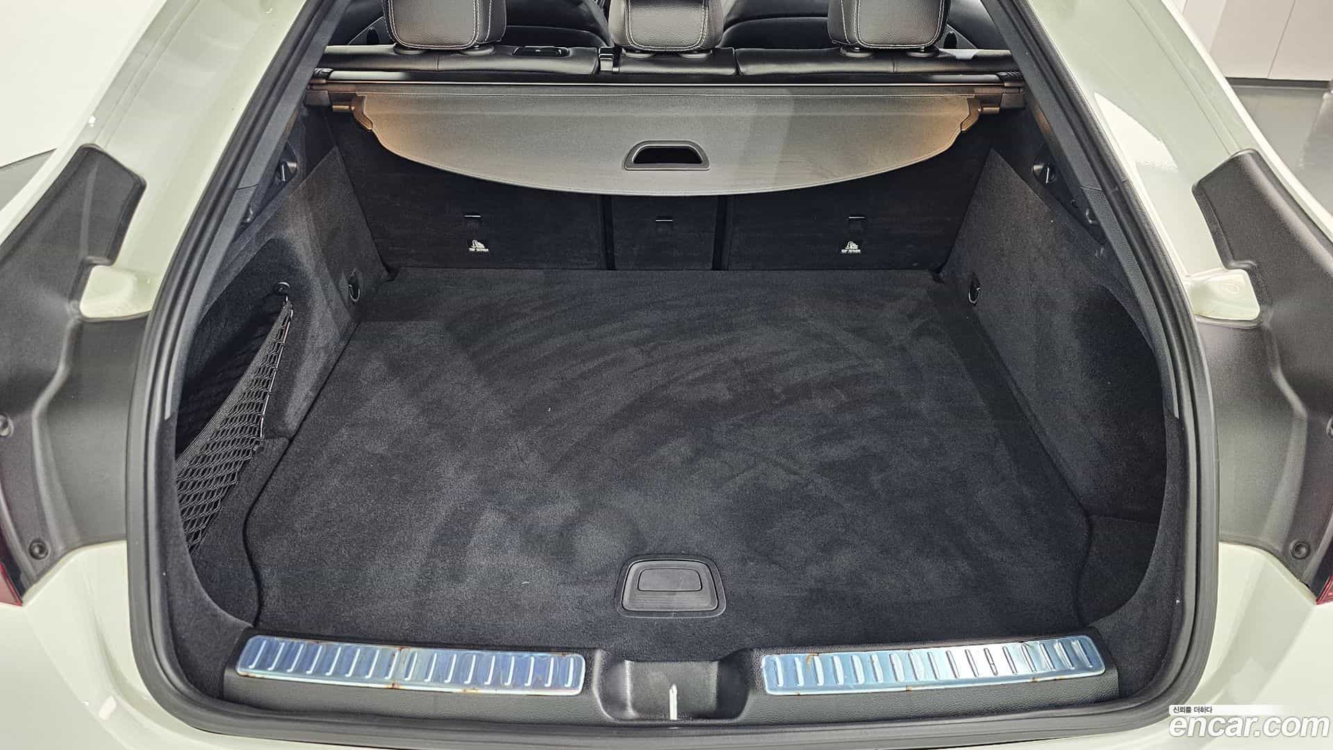 GLC-Class Mercedes-Benz 2021.4-OPTION-021