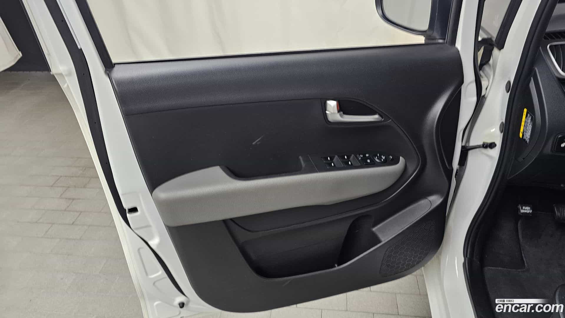 RAY Kia 2020.3-INNER-034