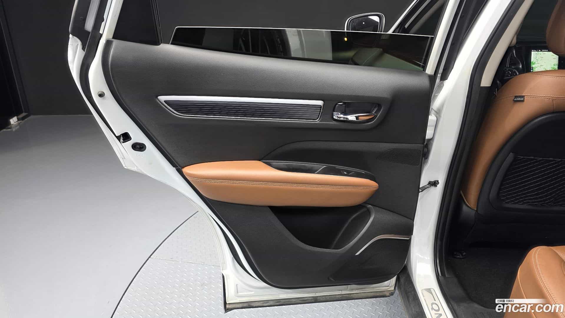 QM6 Renault Korea 2021.10-INNER-035