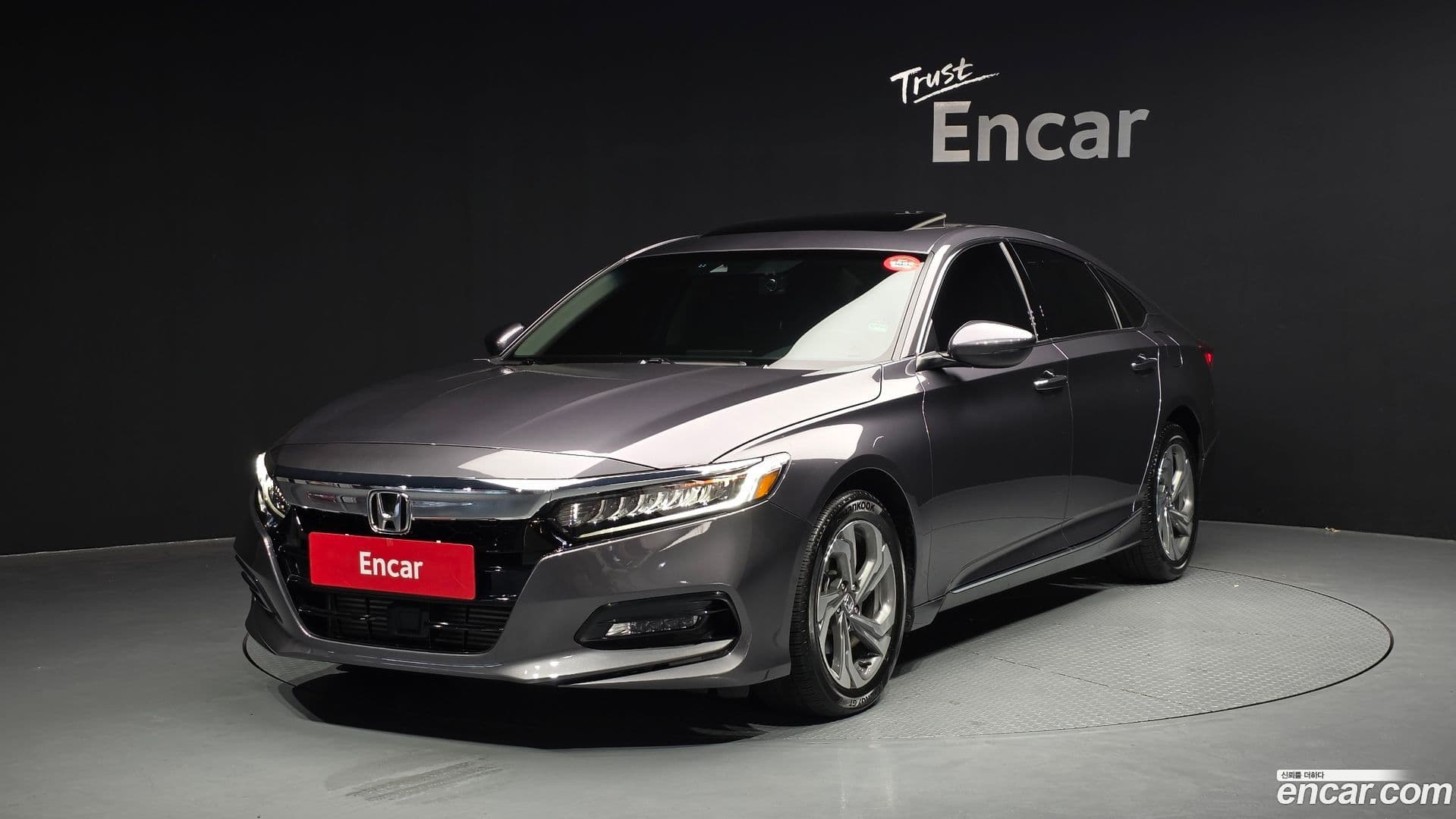 Main__Slider__Photo:Accord Honda 2019.4-0