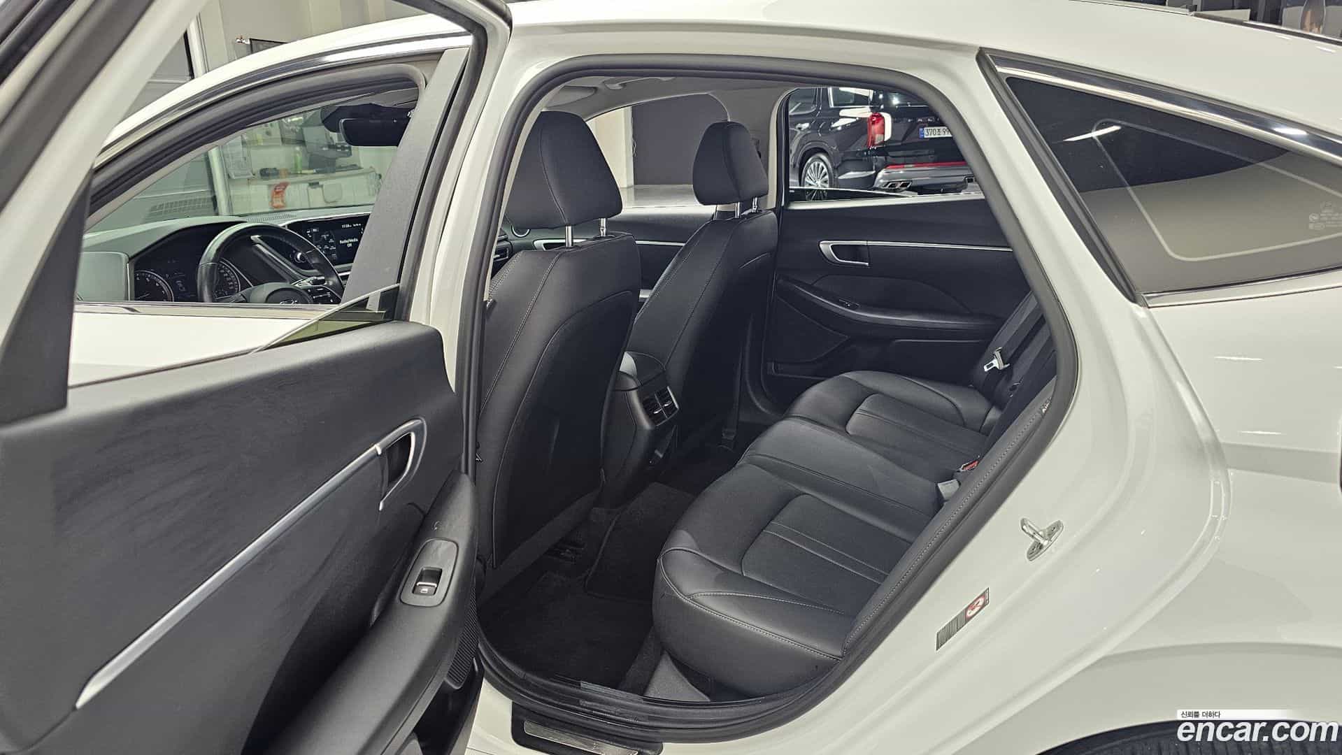 Sonata Hyundai 2020.3-OPTION-015