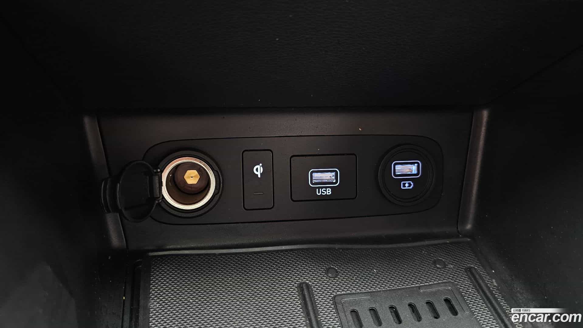 Sonata Hyundai 2020.3-OPTION-017