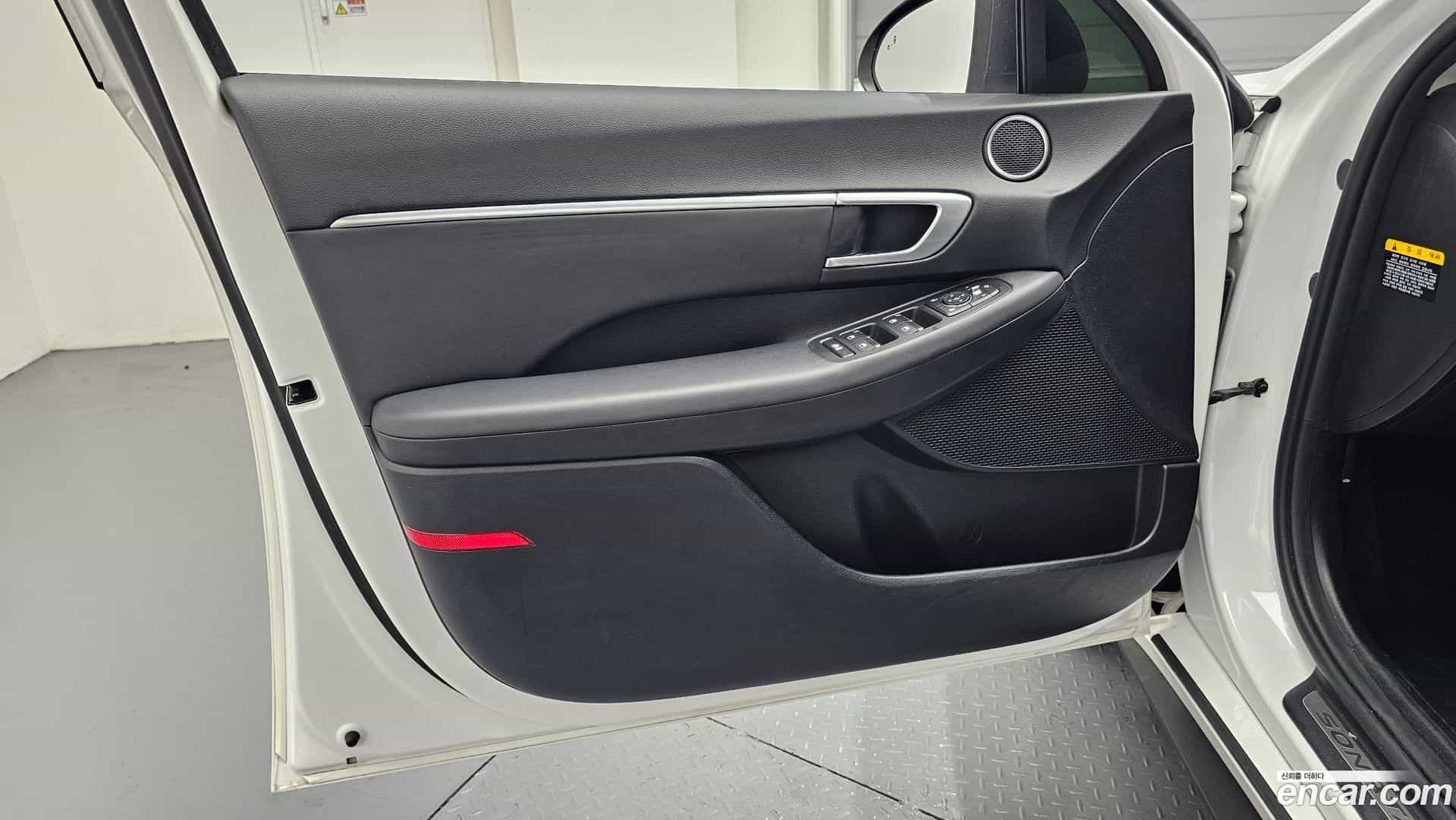 Sonata Hyundai 2020.3-INNER-034