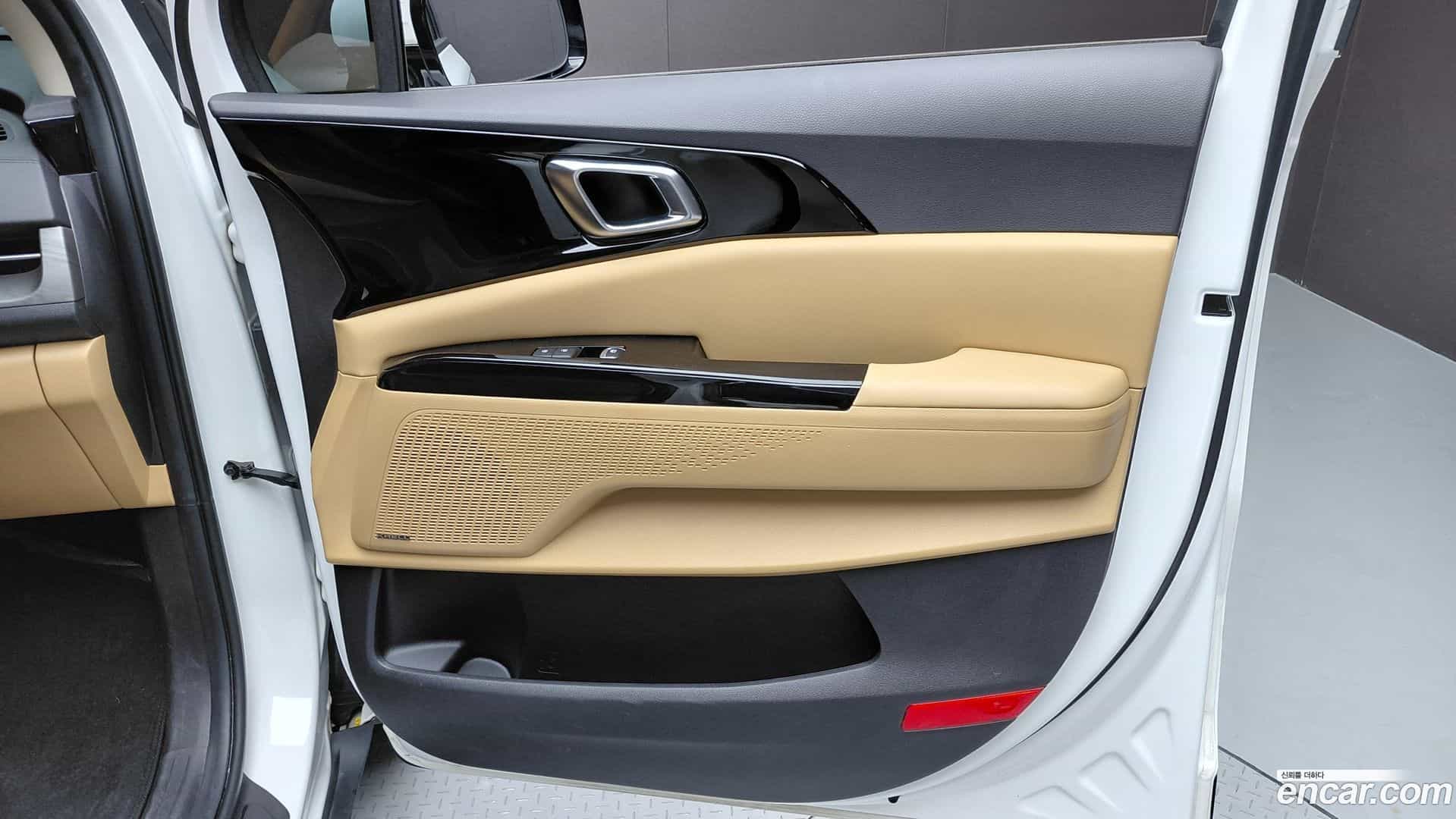 Canival Kia 2022.5-INNER-035