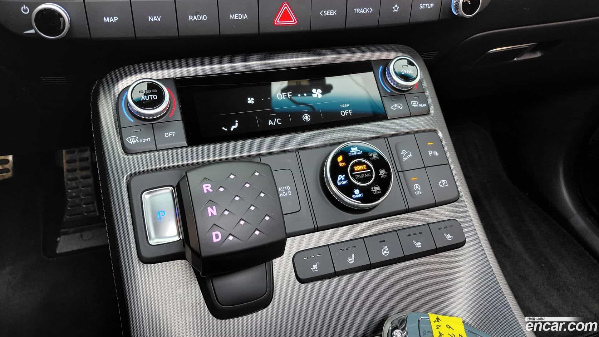 Palisade Hyundai 2024.3-INNER-009