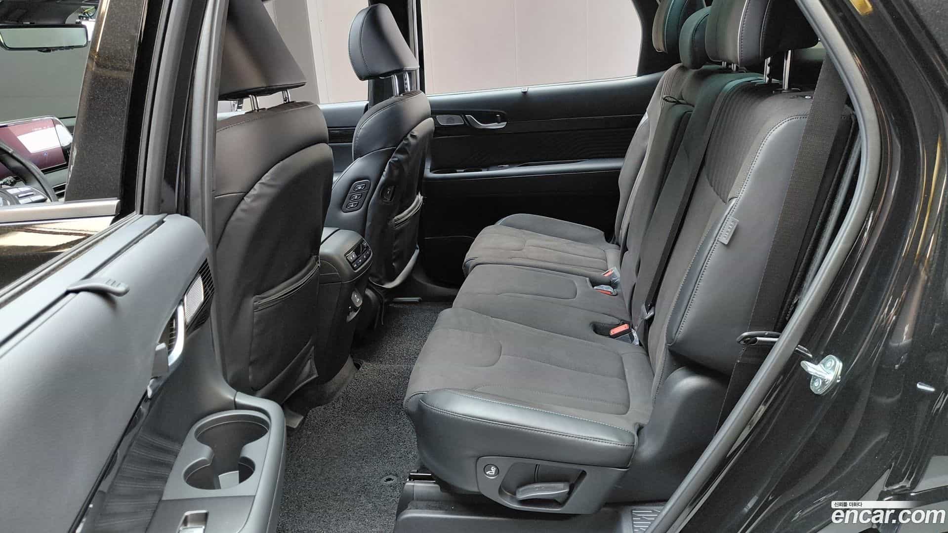Palisade Hyundai 2024.3-INNER-036