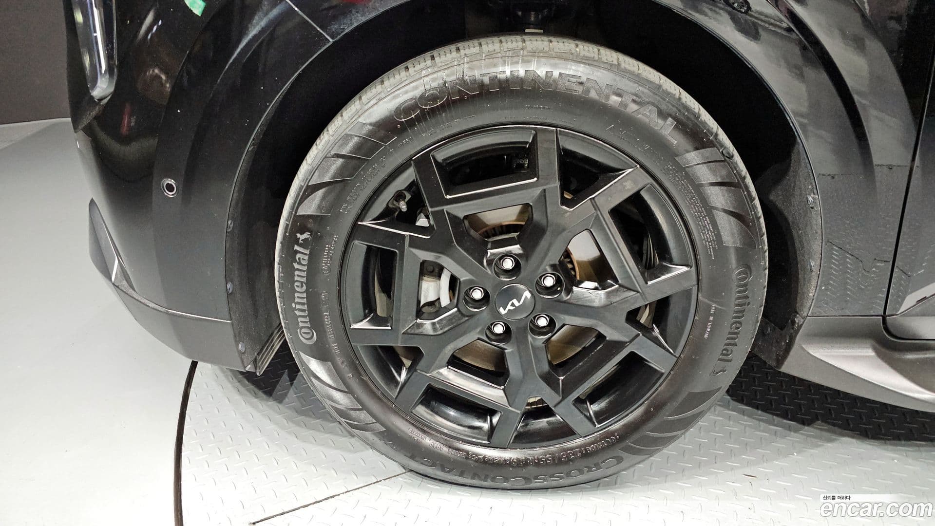 Main__Slider__Photo:Canival Kia 2024.8-4