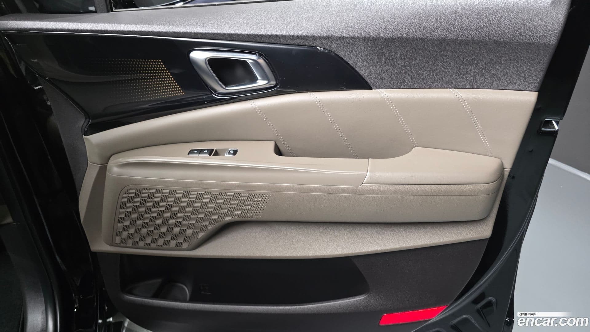 Main__Slider__Photo:Canival Kia 2024.8-24