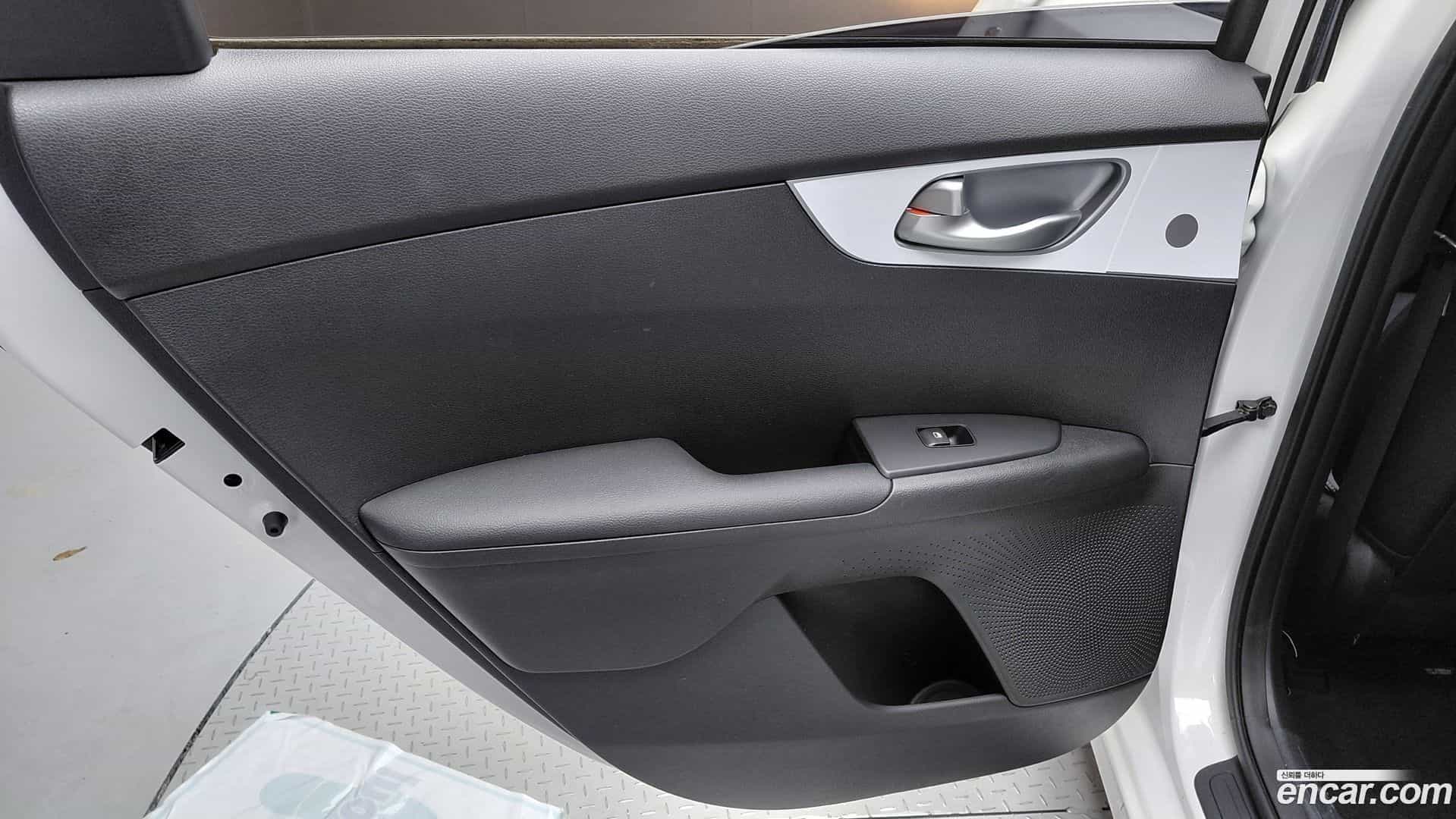 K3 Kia 2022.6-INNER-035