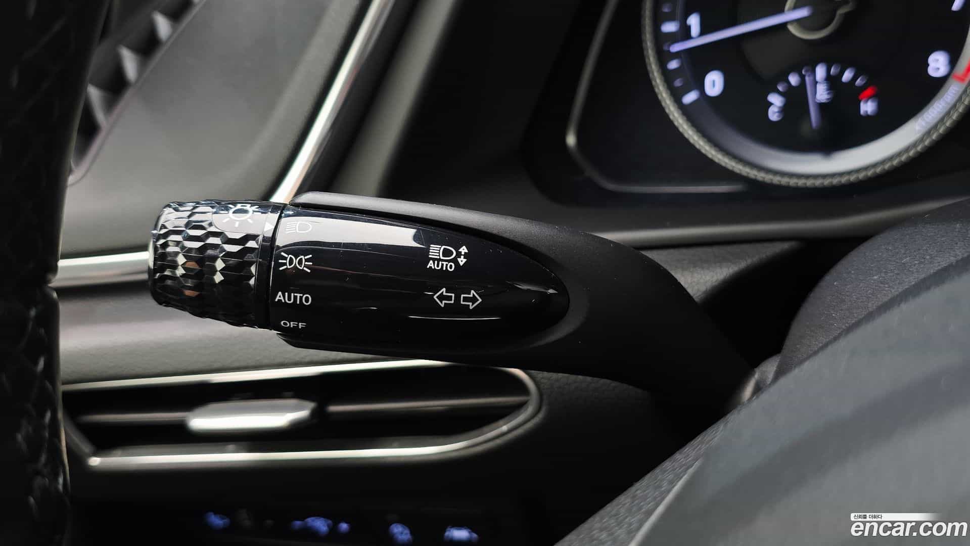 Sonata Hyundai 2019.10-INNER-036