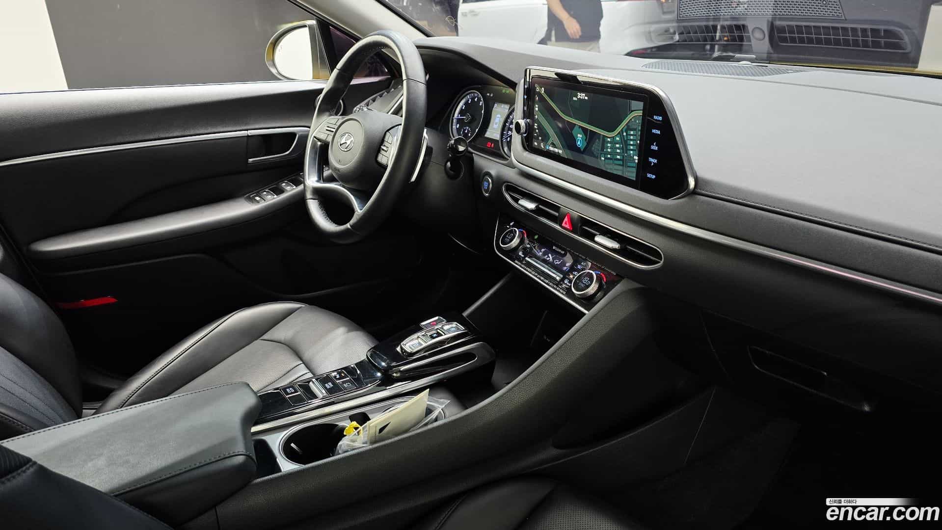 Sonata Hyundai 2019.10-OPTION-045