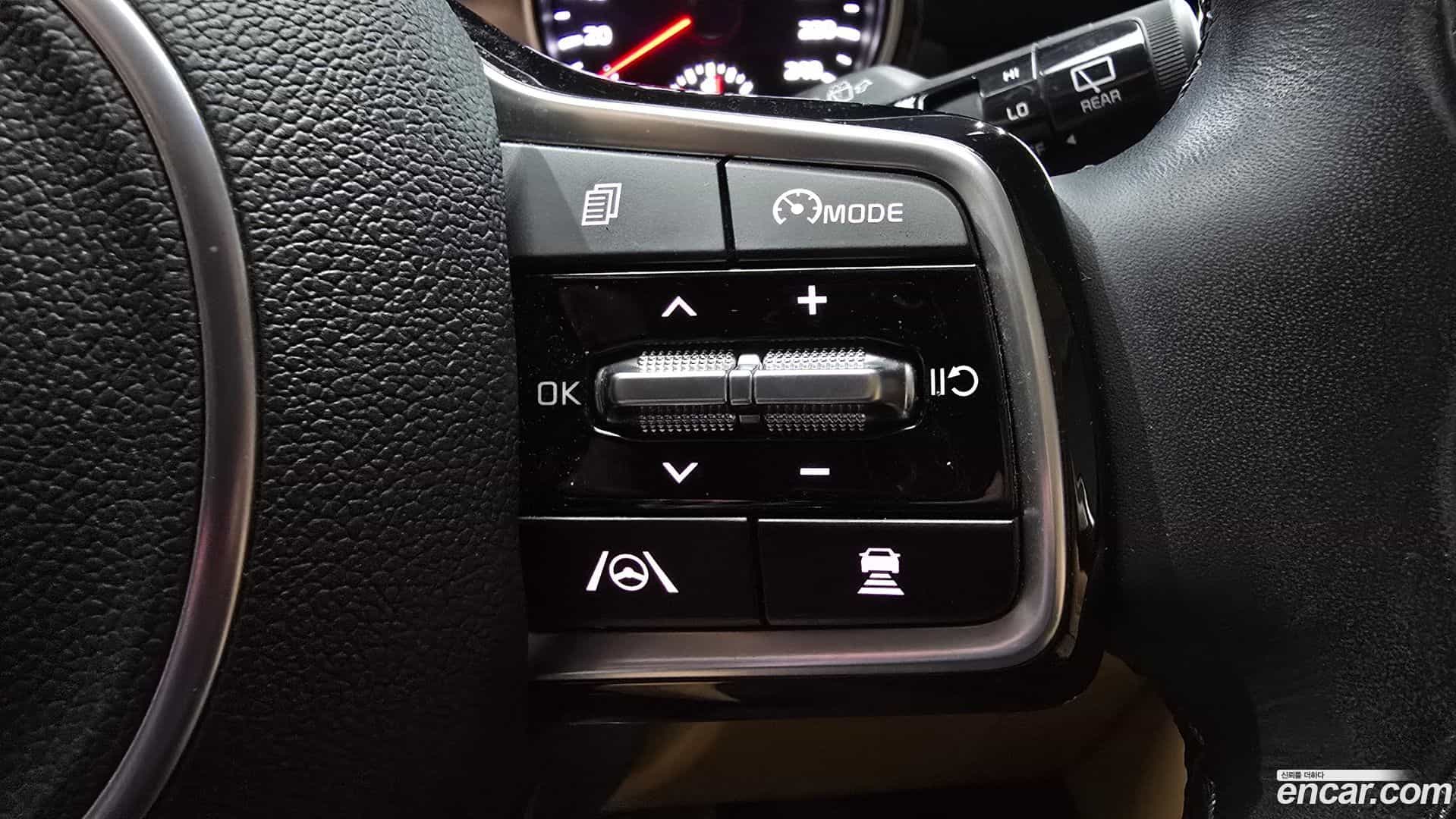 Canival Kia 2023.2-OPTION-043
