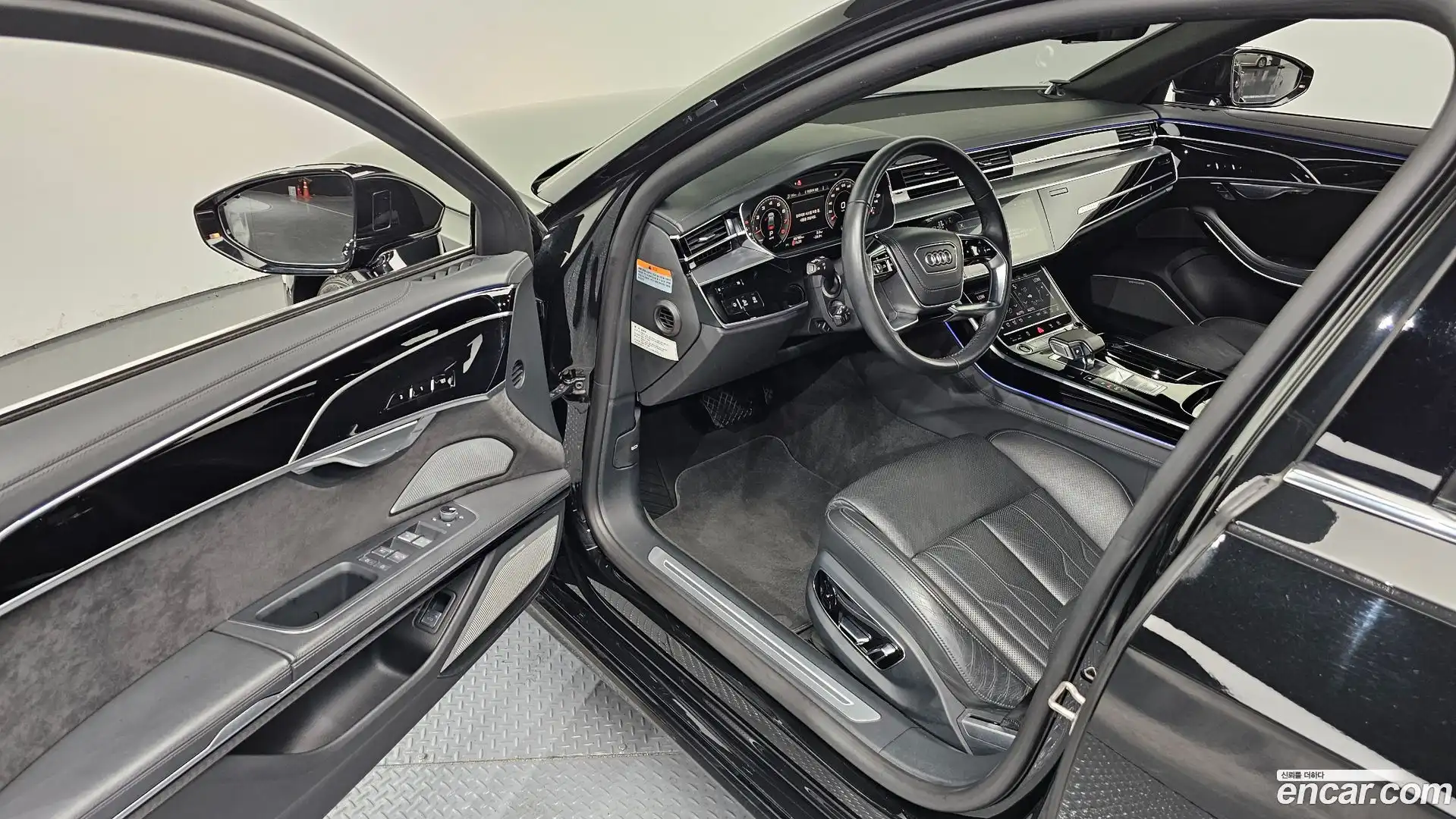 A8 Audi 2021.11-INNER-010