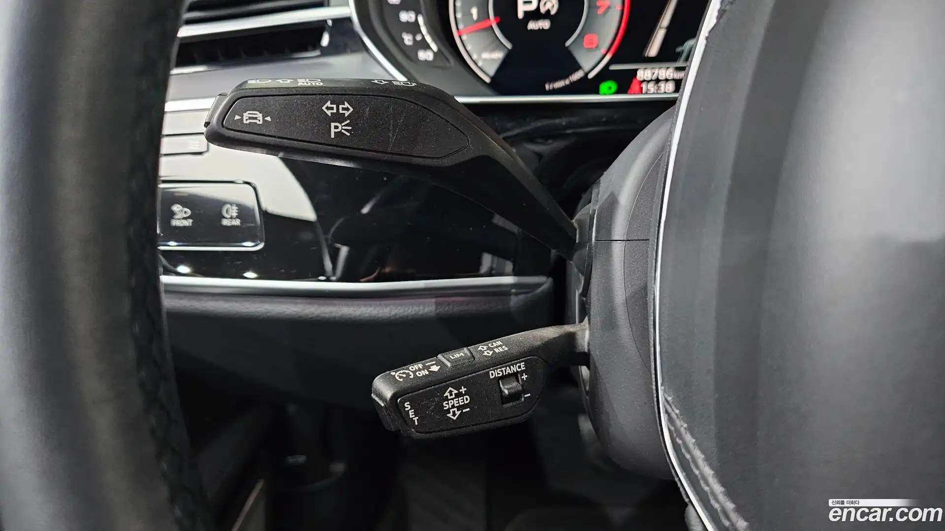 A8 Audi 2021.11-OPTION-040