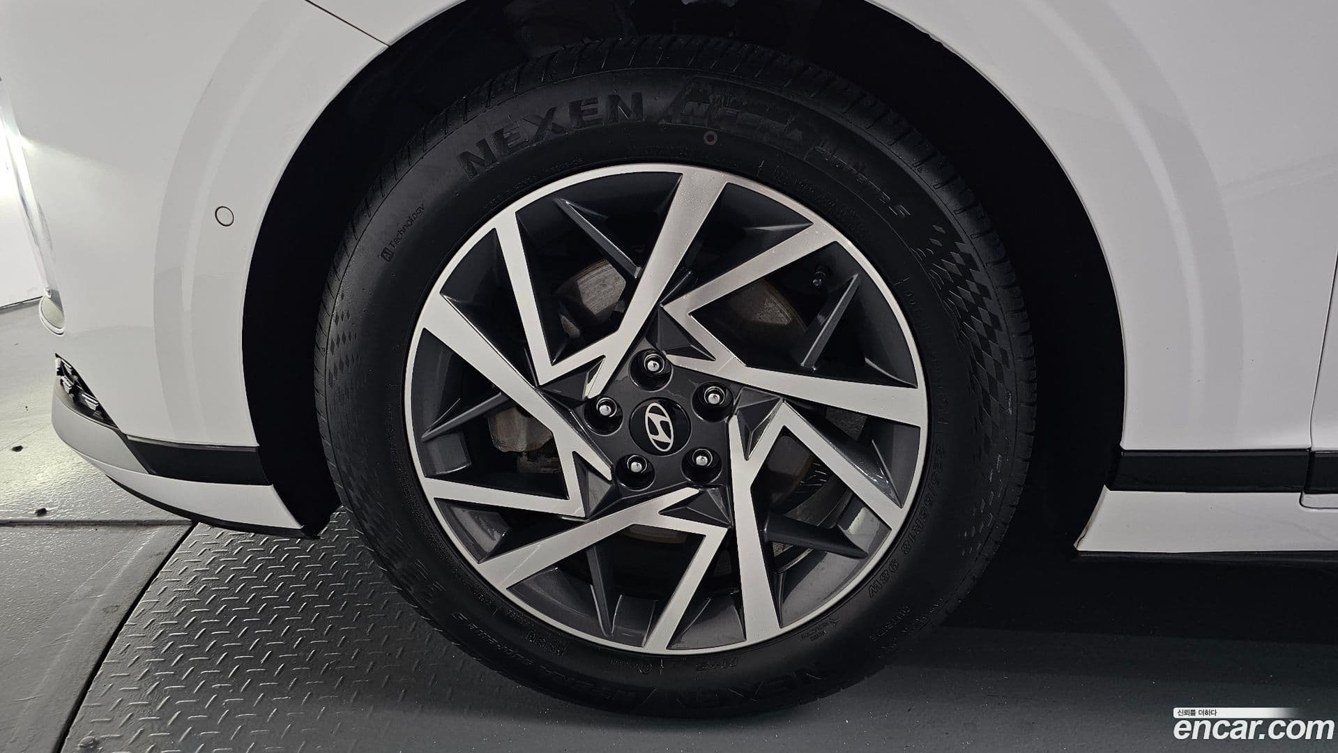 Main__Slider__Photo:Grandeur Hyundai 2023.6-4