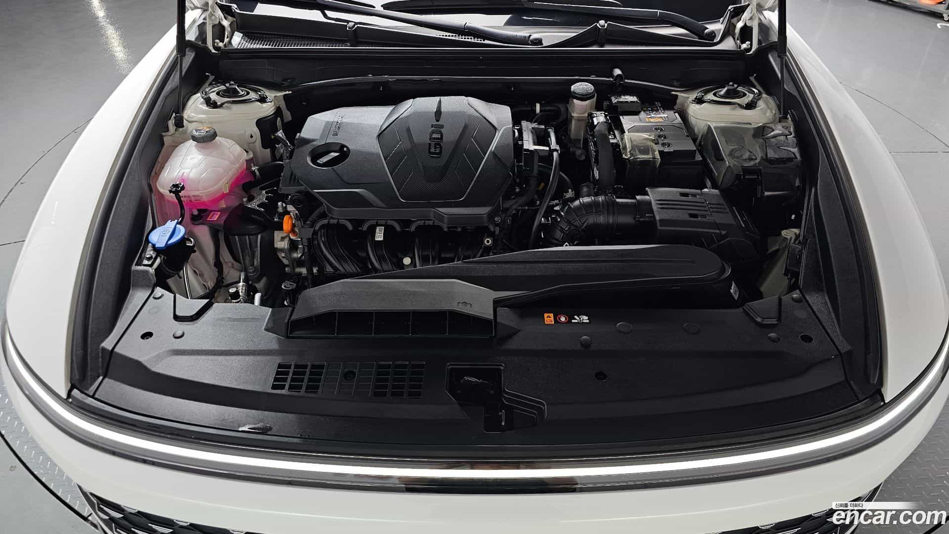 Grandeur Hyundai 2023.6-OUTER-006