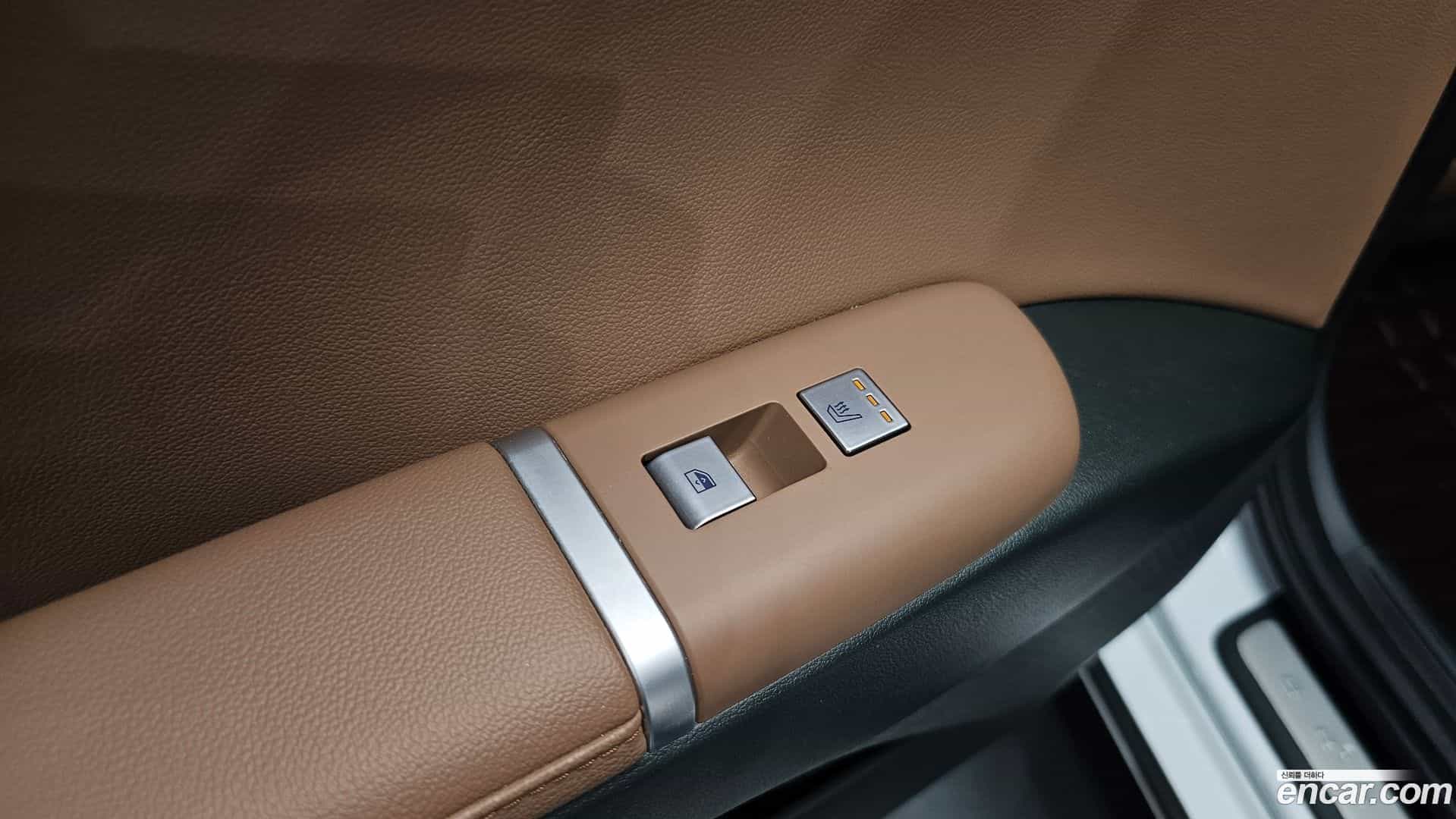 Grandeur Hyundai 2023.6-OPTION-023