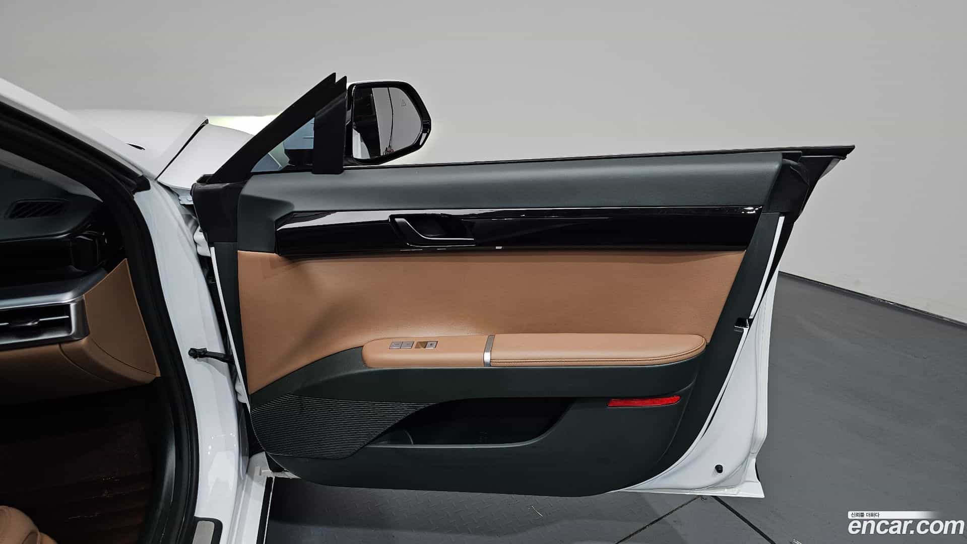 Grandeur Hyundai 2023.6-INNER-034