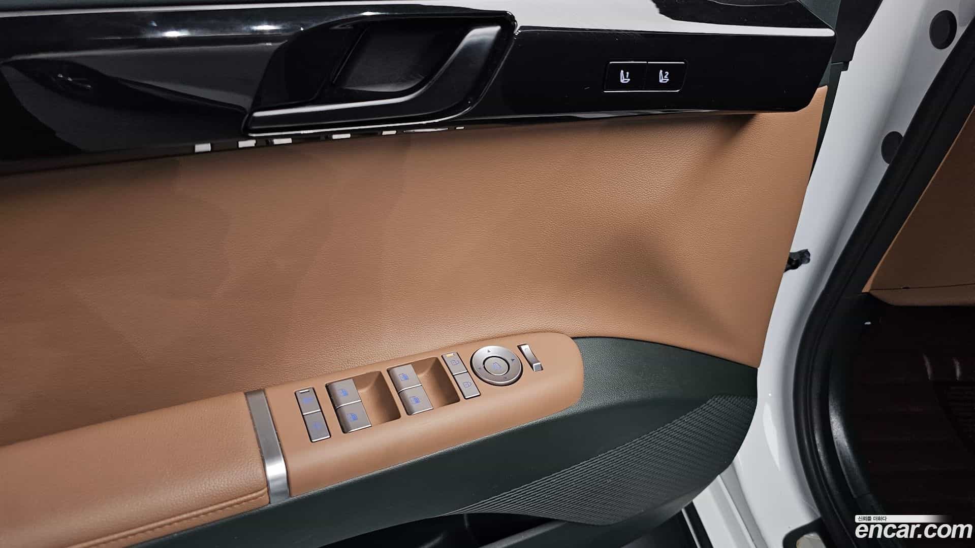 Grandeur Hyundai 2023.6-OPTION-049