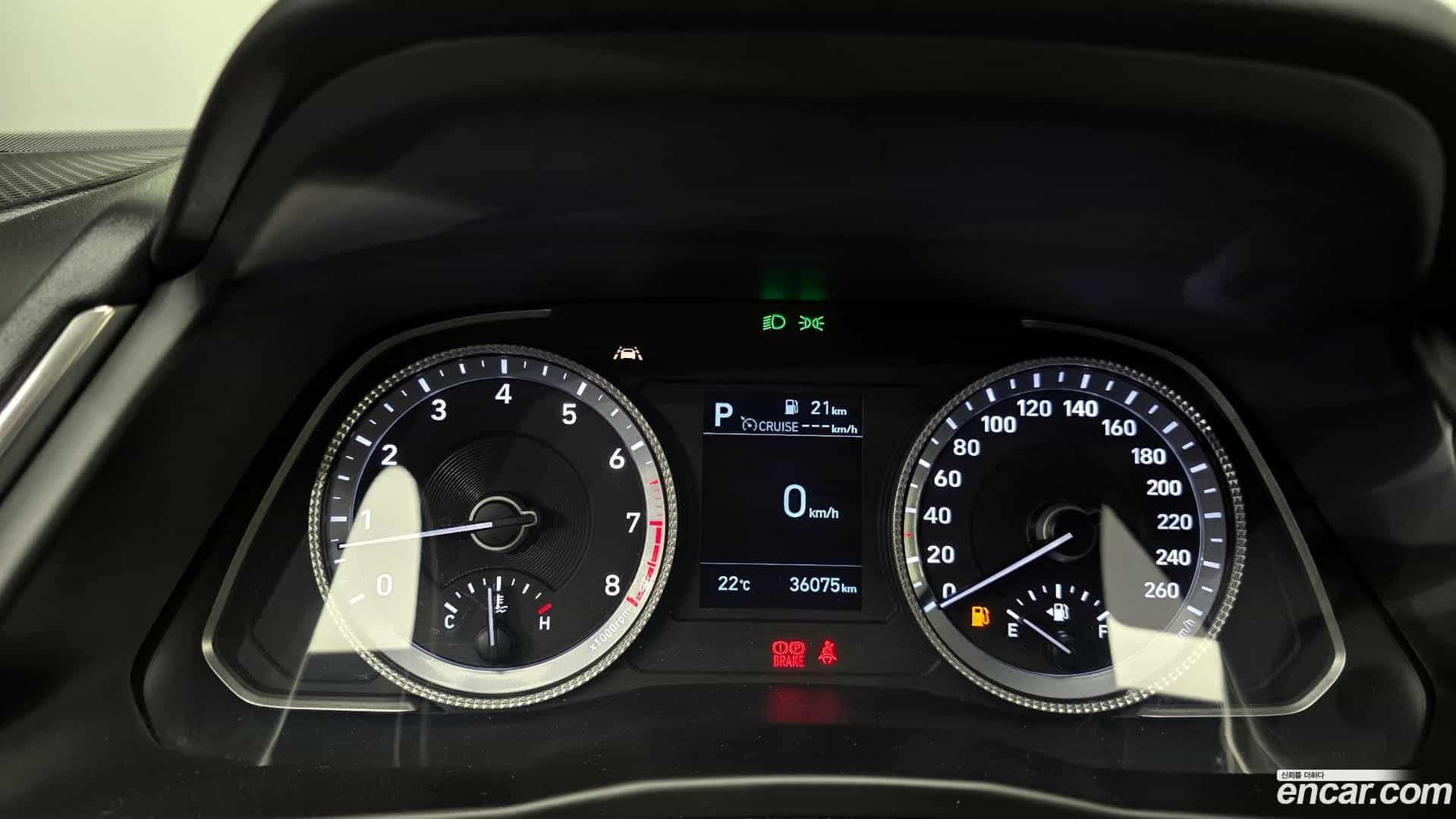 Sonata Hyundai 2021.1-INNER-008