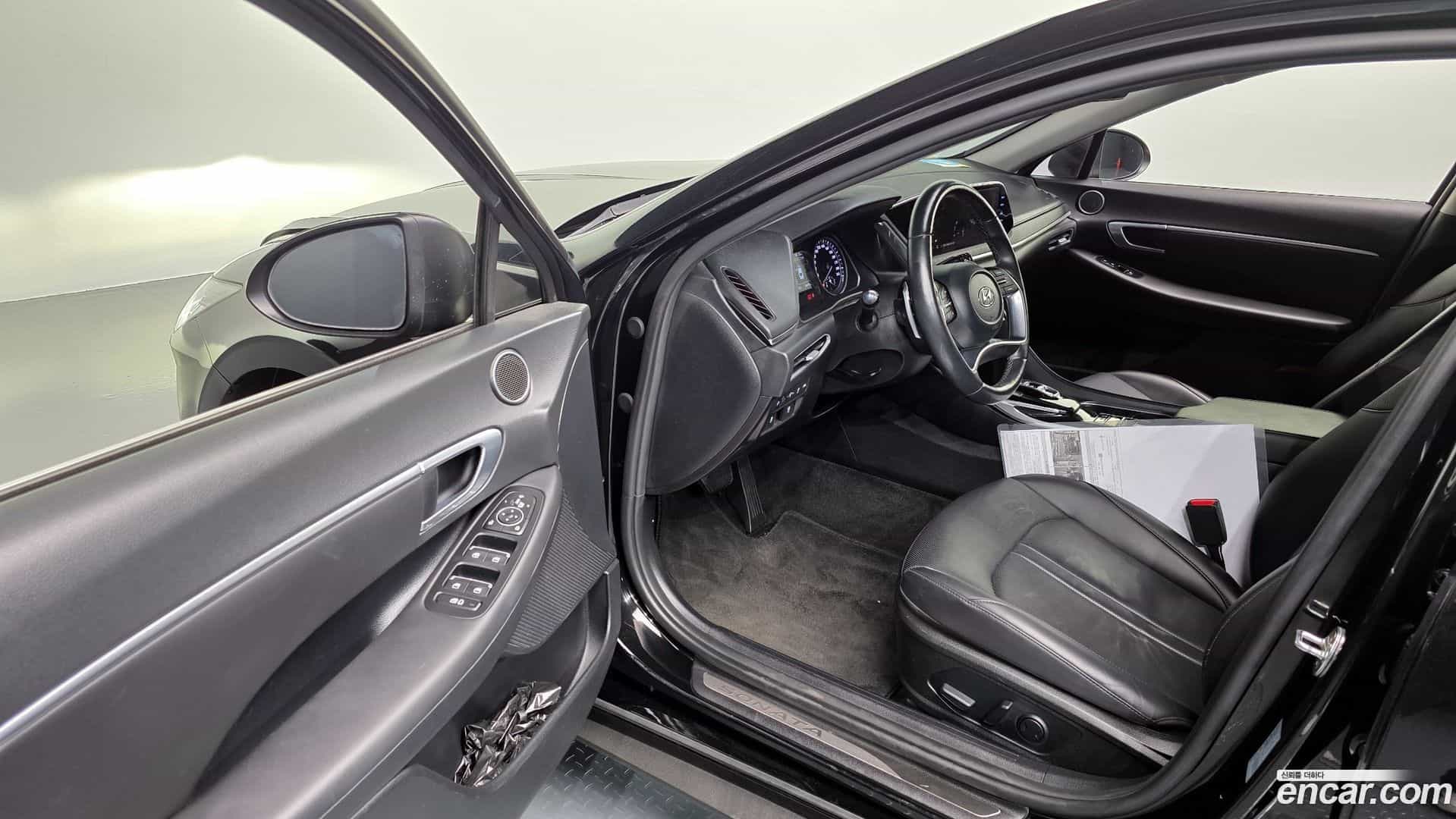 Sonata Hyundai 2021.1-INNER-010
