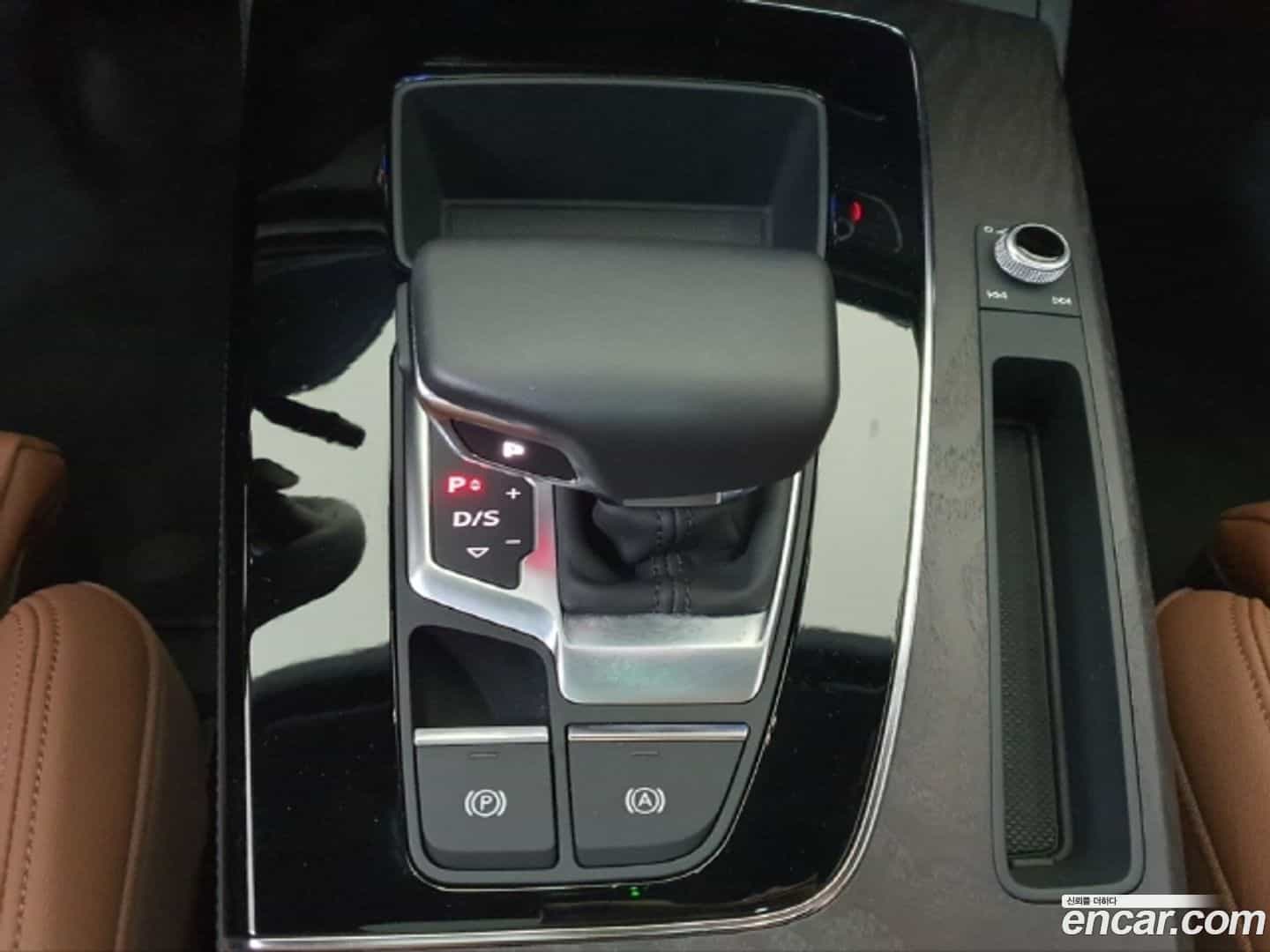 Q5 Audi 2023.11-INNER-009