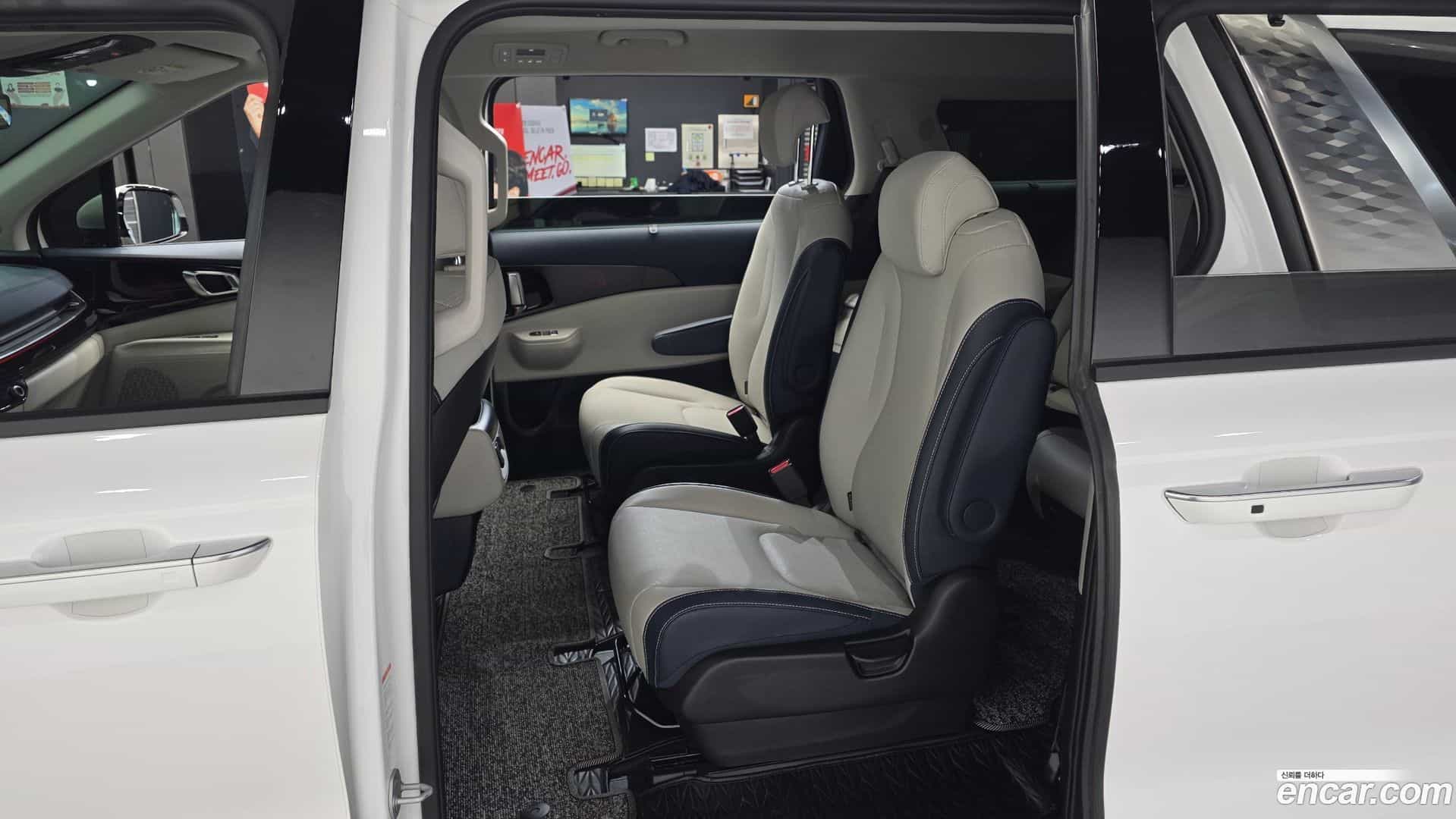 Canival Kia 2024.6-OPTION-016