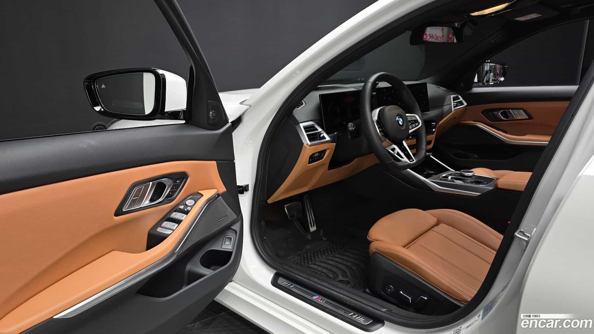 3-Series BMW 2025.1-INNER-010
