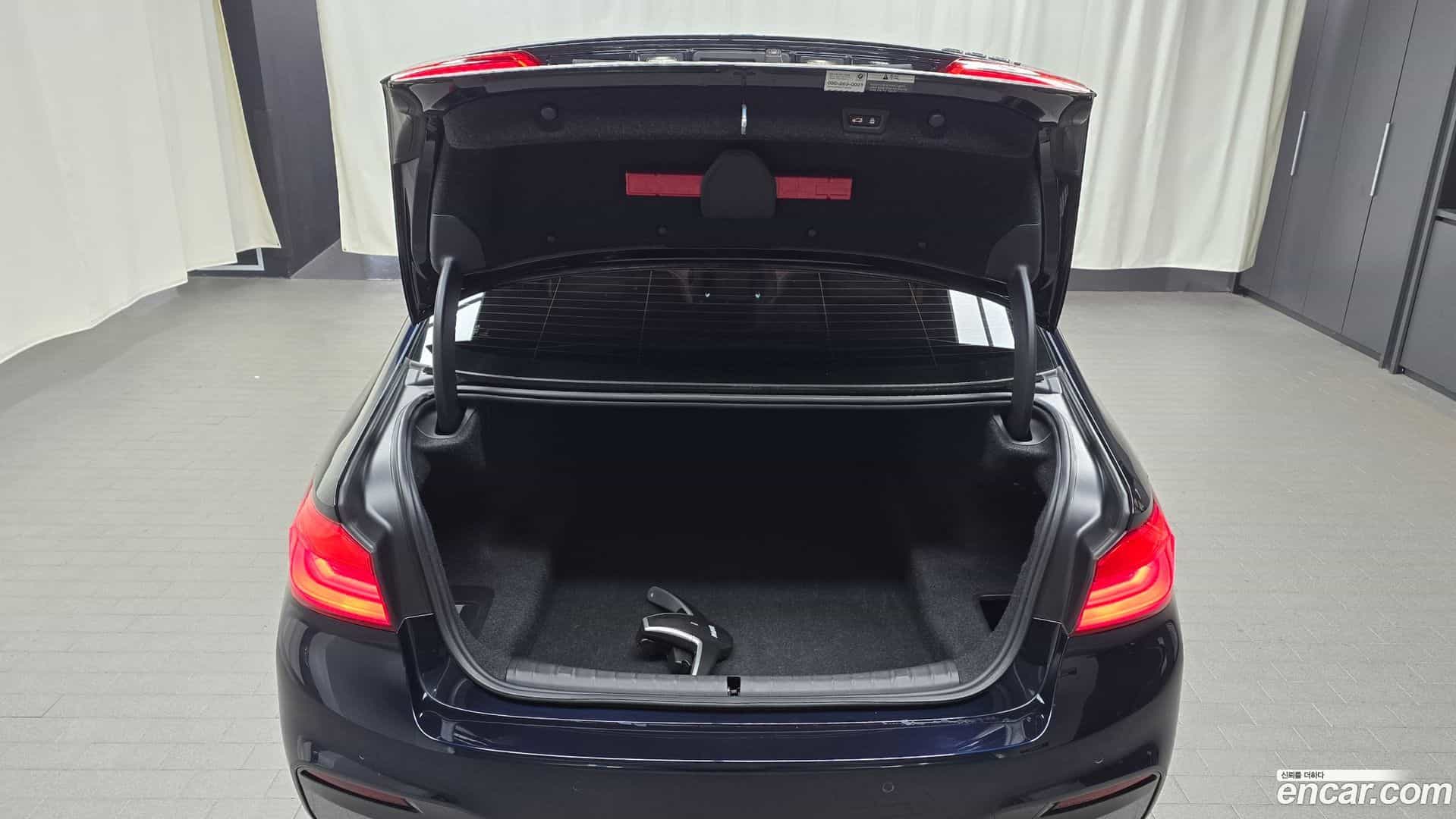 5-Series BMW 2018.3-OPTION-024