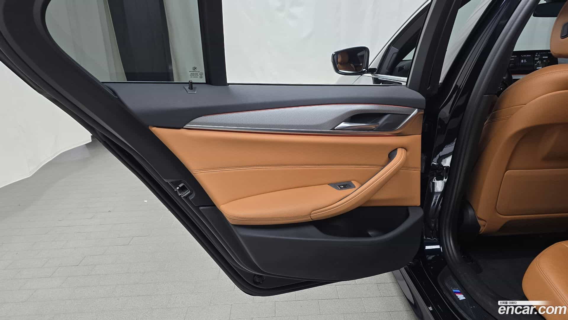 5-Series BMW 2018.3-INNER-035