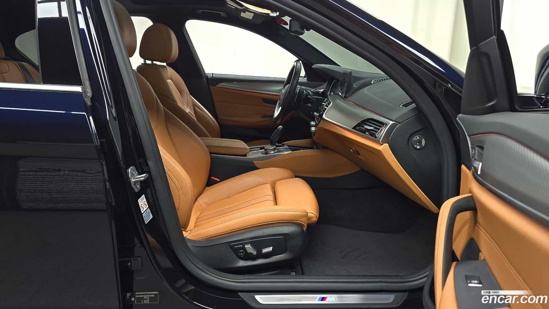 5-Series BMW 2018.3-INNER-036