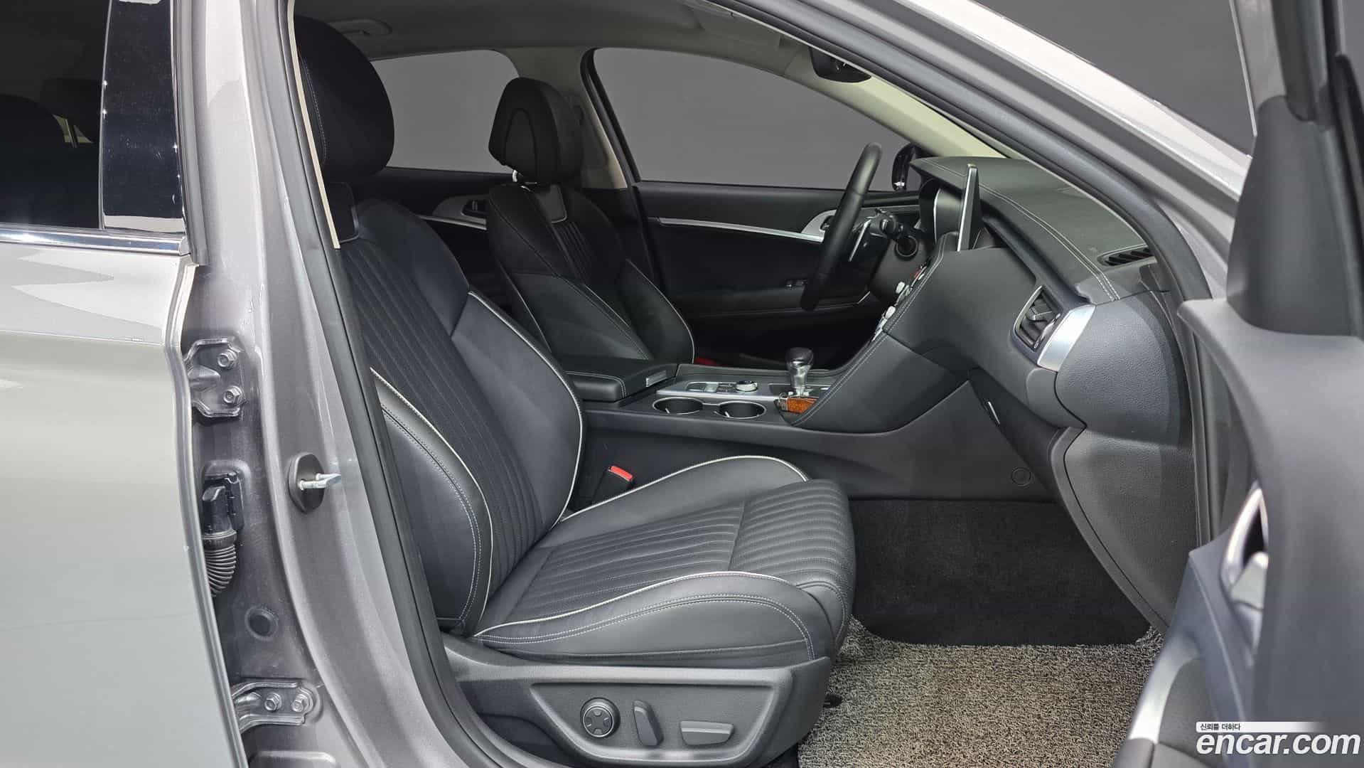 G70 Genesis 2020.5-INNER-010