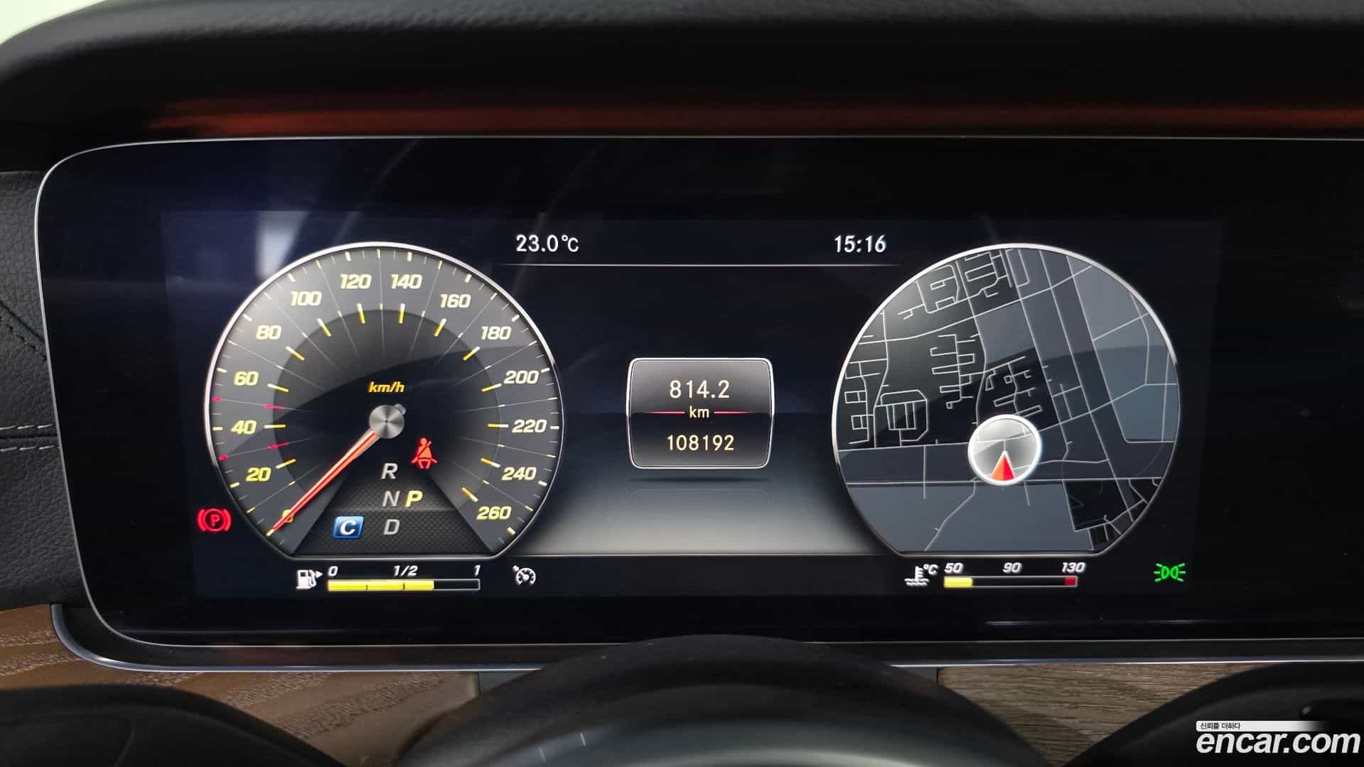 E-Class Mercedes-Benz 2019.4-INNER-008