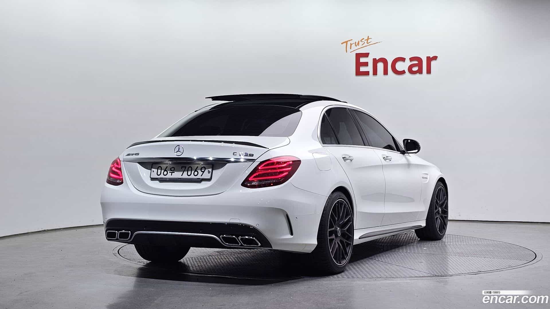 C-Class Mercedes-Benz 2017.7-OUTER-002
