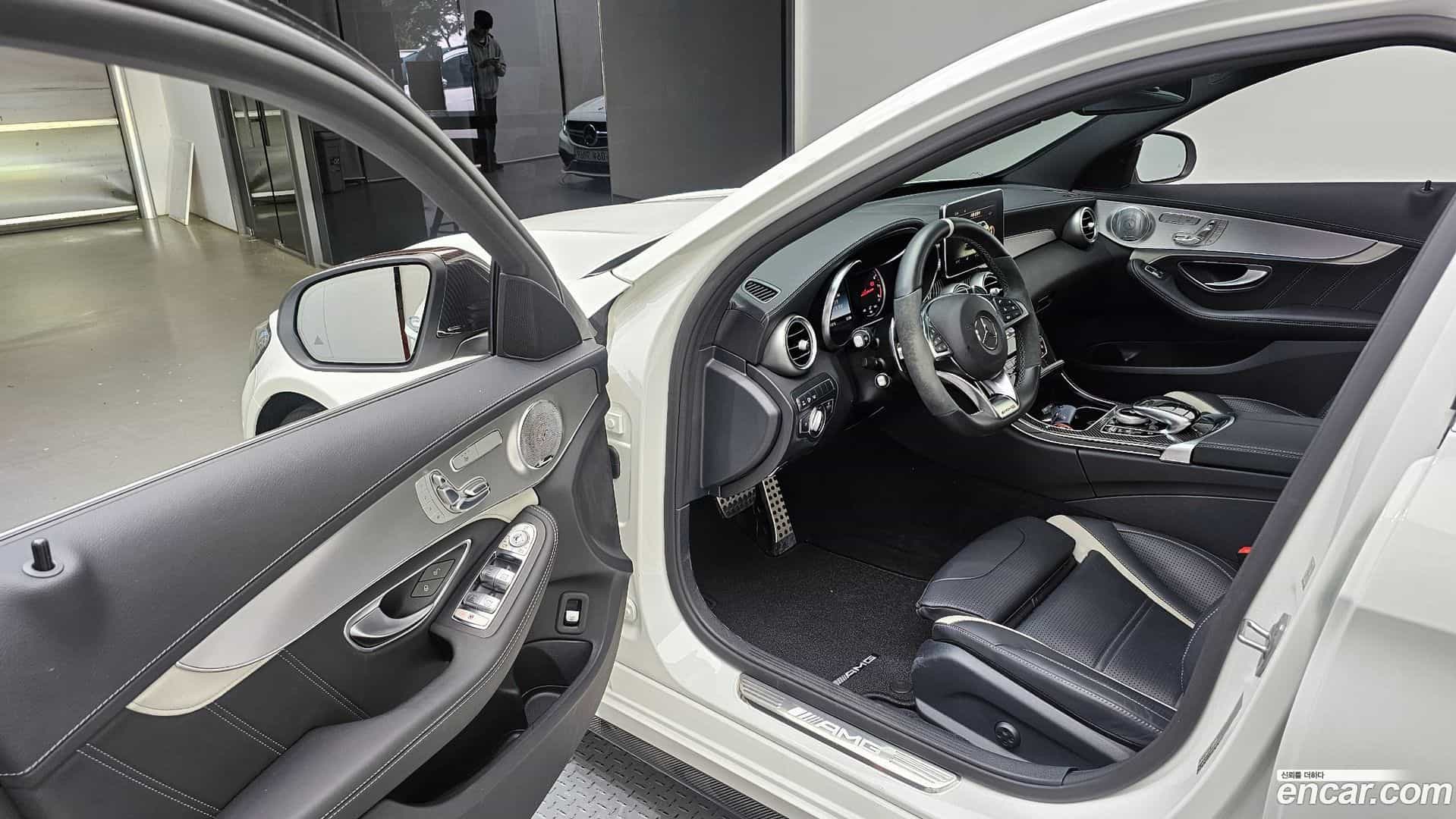 C-Class Mercedes-Benz 2017.7-INNER-010