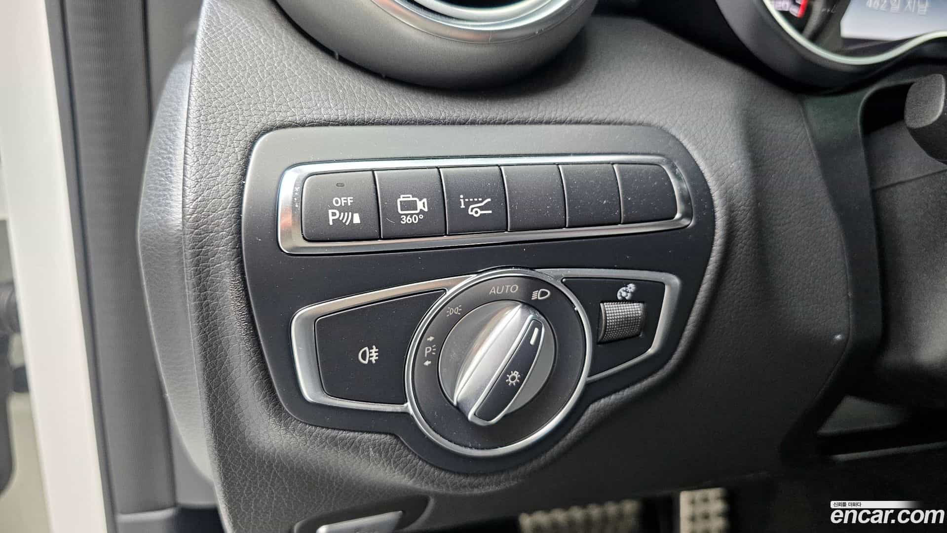 C-Class Mercedes-Benz 2017.7-OPTION-023