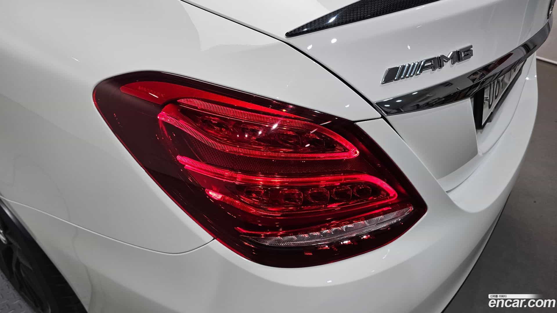 C-Class Mercedes-Benz 2017.7-OUTER-033