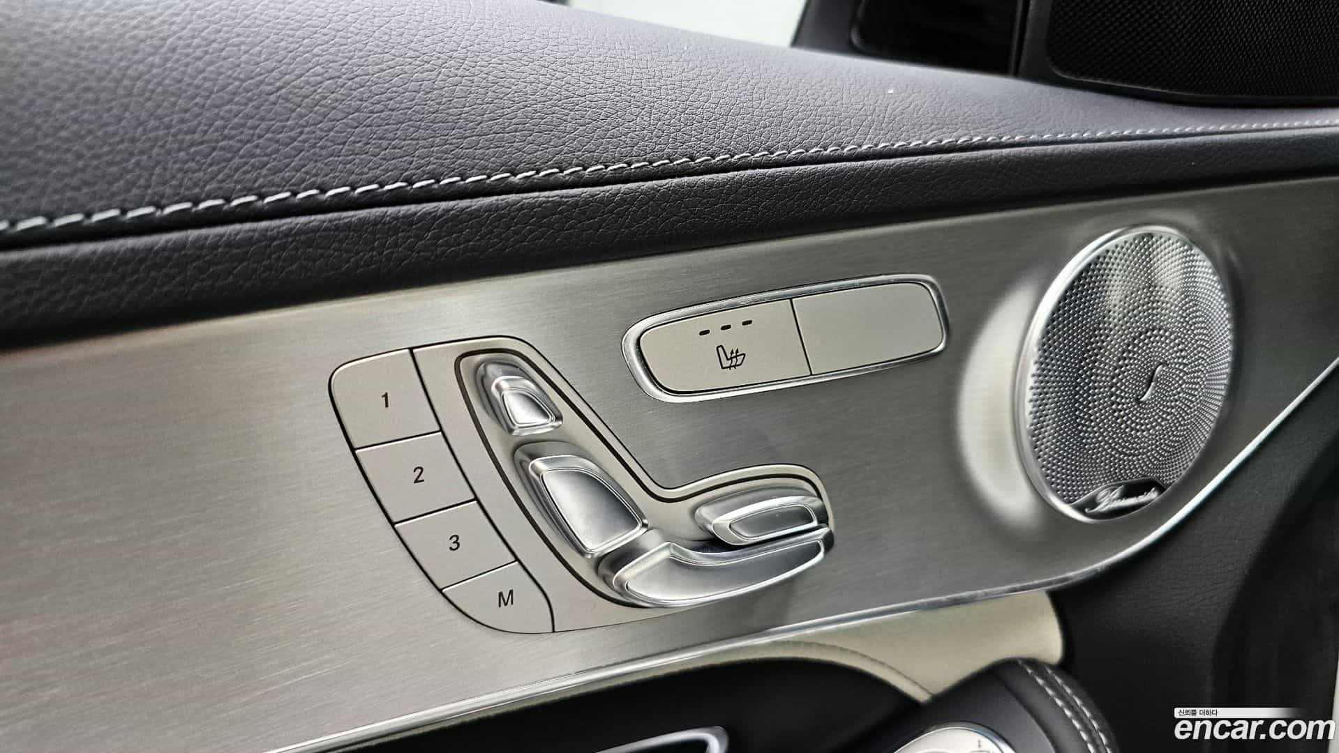 C-Class Mercedes-Benz 2017.7-OPTION-041