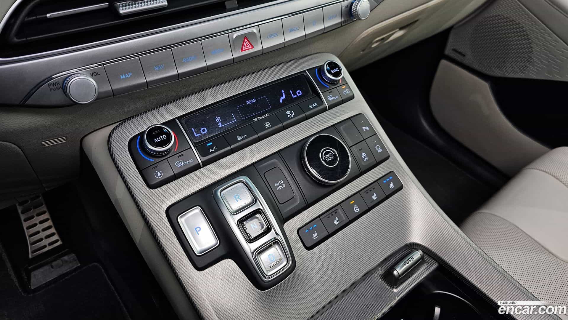 Palisade Hyundai 2019.3-INNER-009