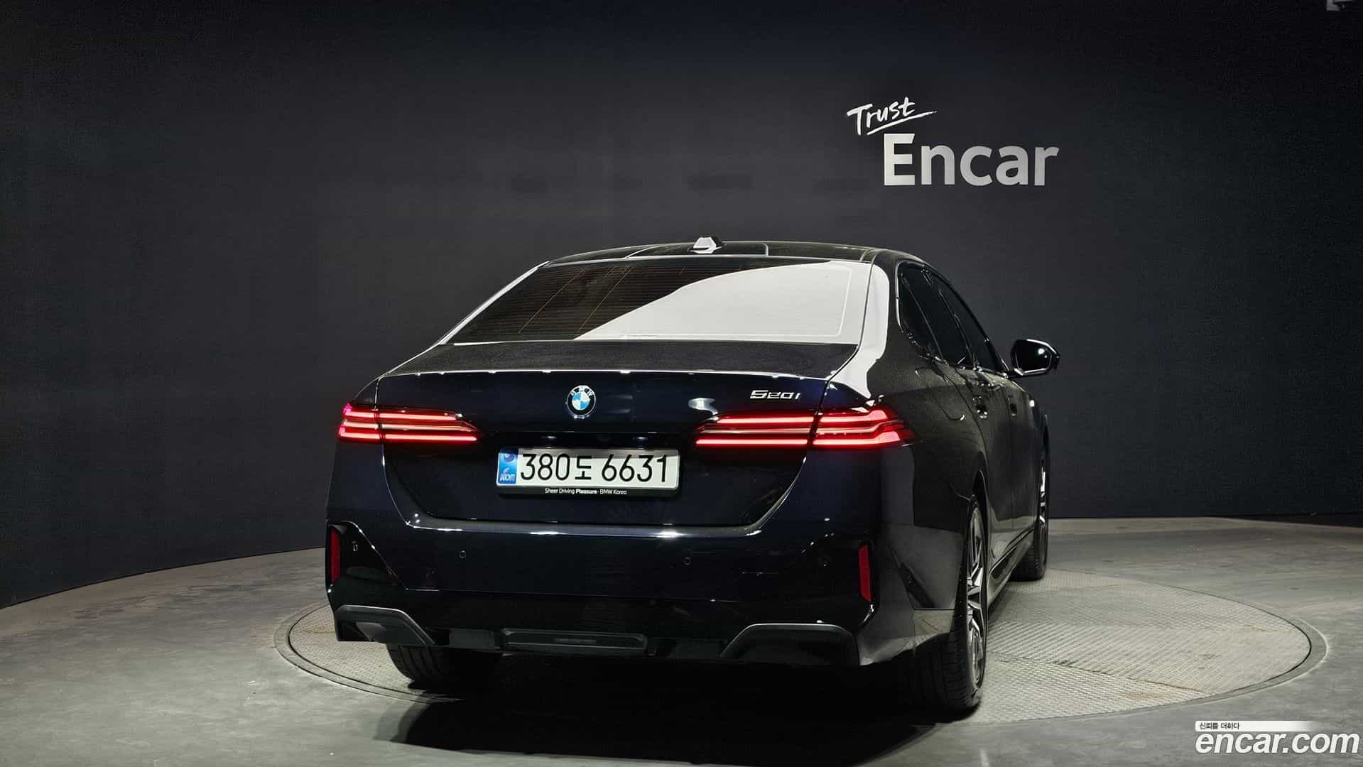 5-Series BMW 2025.7-OUTER-004